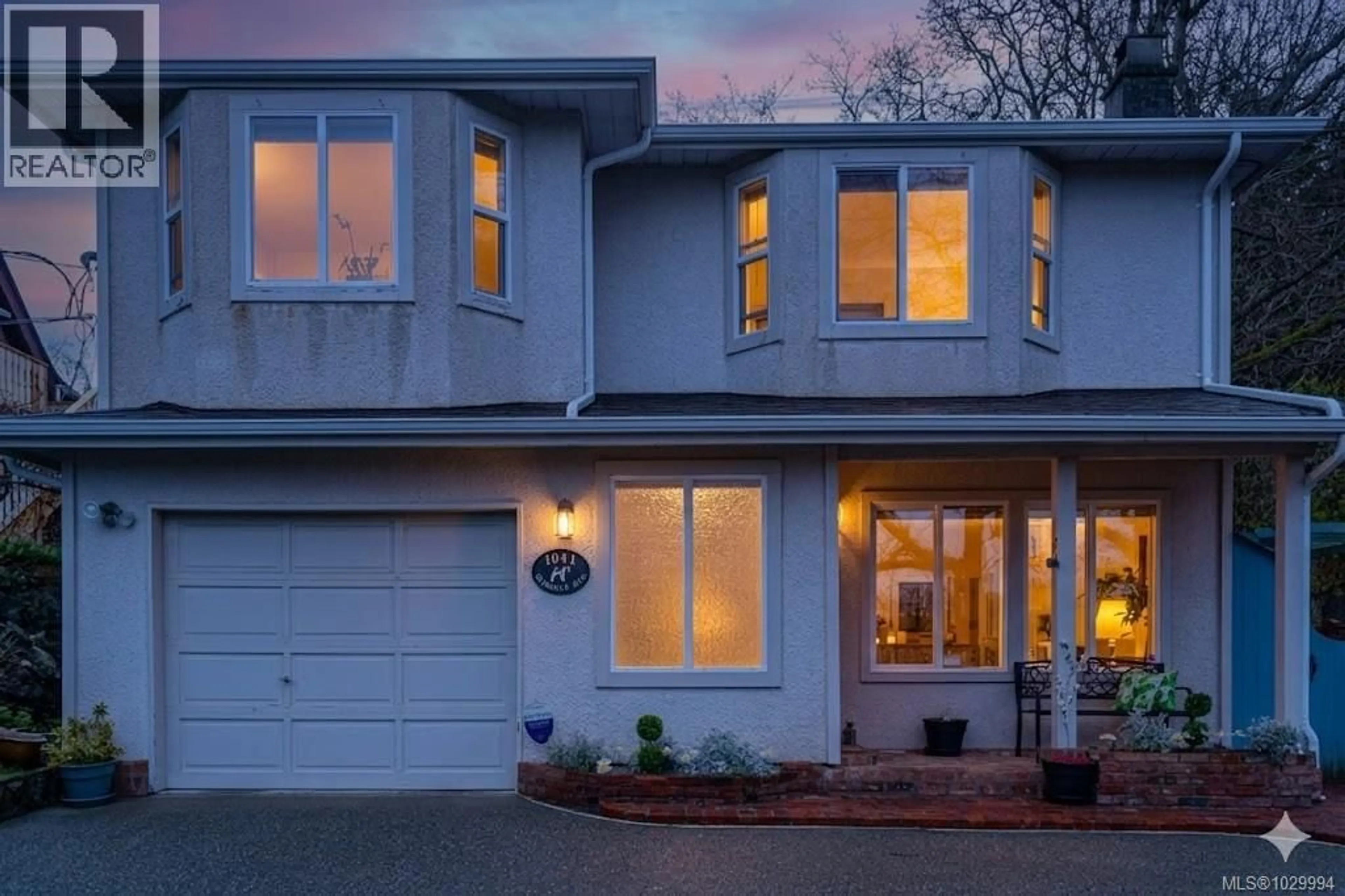 Unknown for 1041 BELMONT AVENUE, Victoria British Columbia V8S3T4