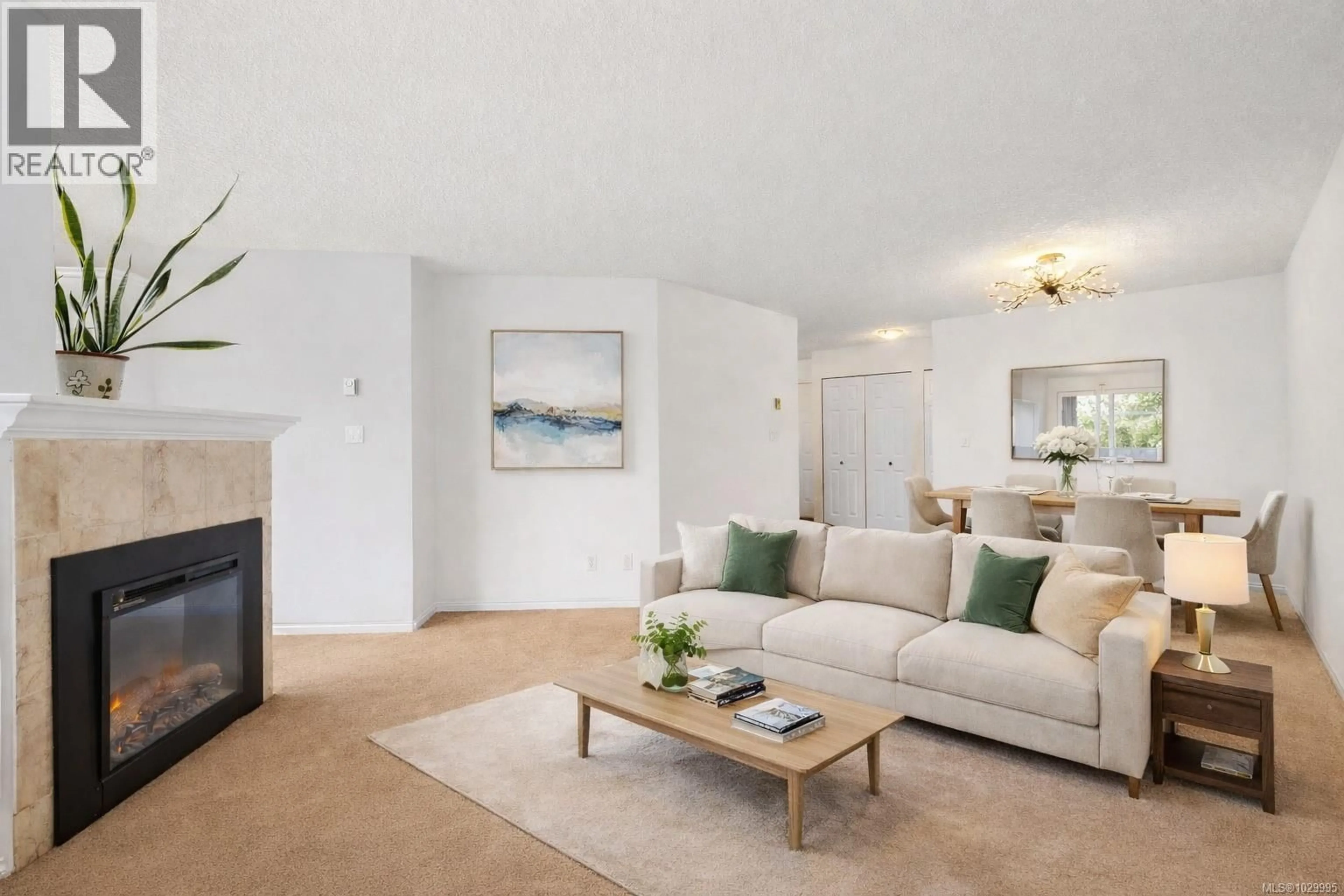 Living room with furniture, unknown for 207 - 7865 PATTERSON ROAD, Central Saanich British Columbia V8M2C7