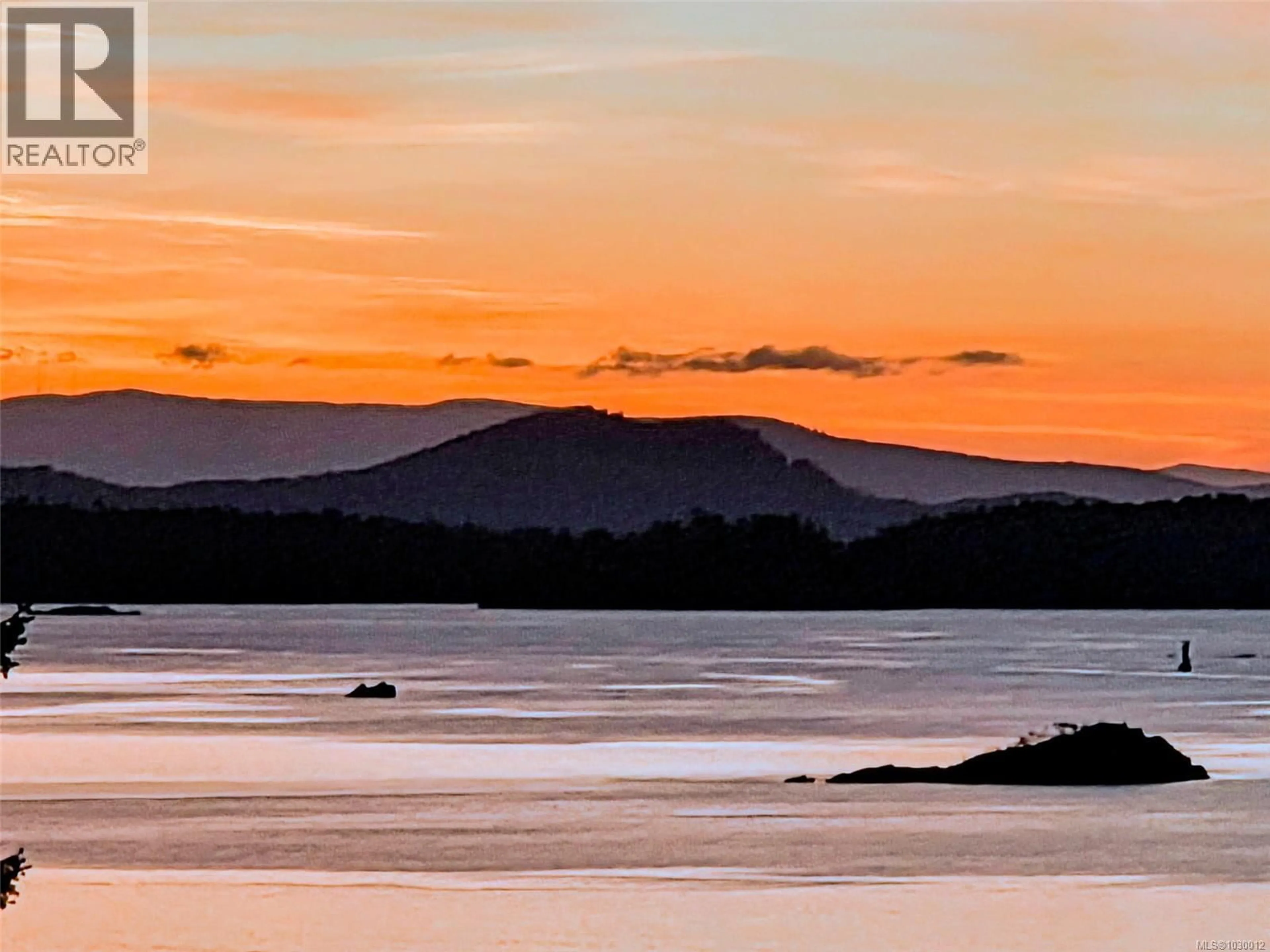 Blurry image for 10930 FERNIE WYND ROAD, North Saanich British Columbia V8L5H8