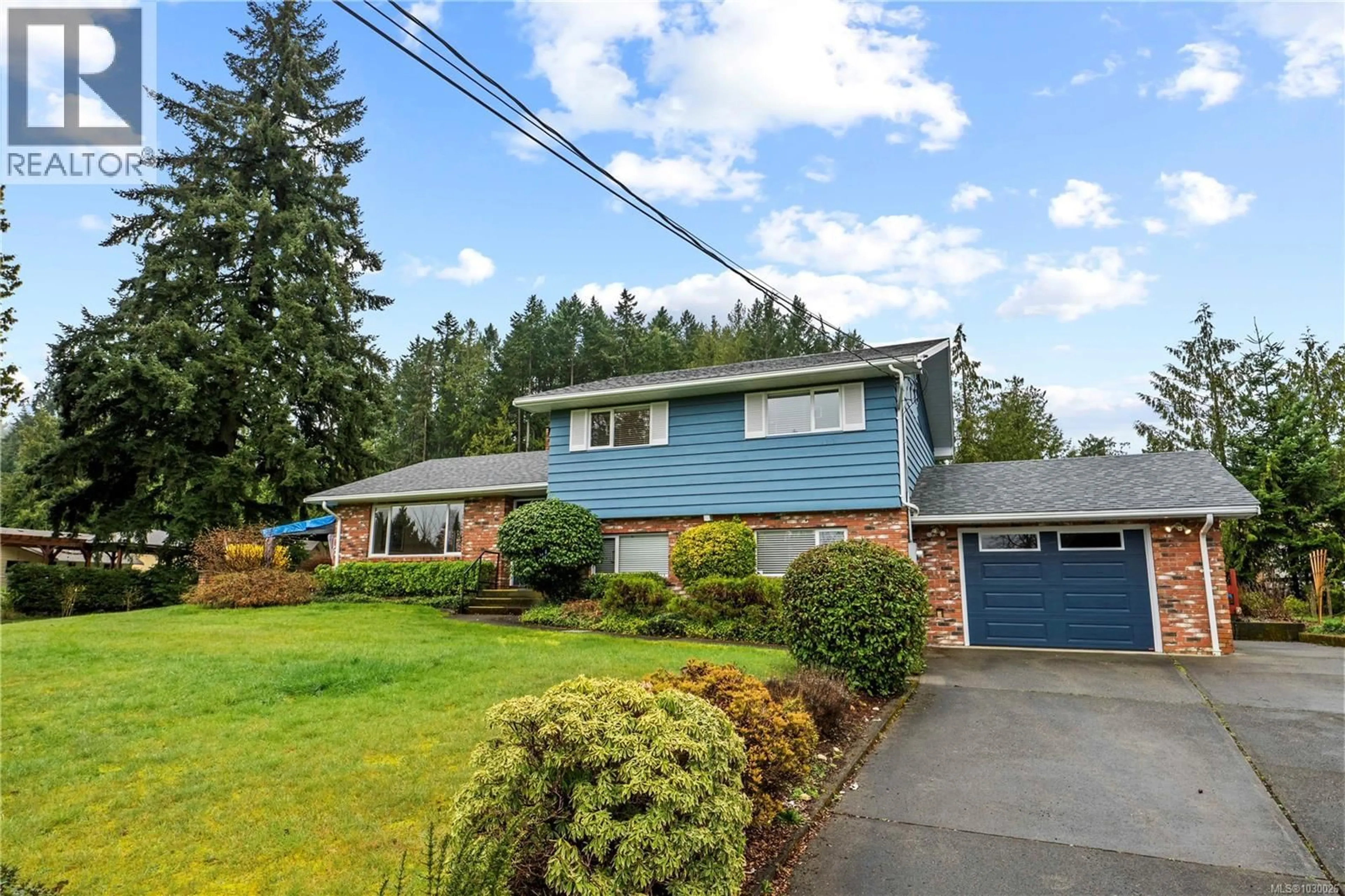 Home with vinyl exterior material, street for 1230 FISHER ROAD, Cobble Hill British Columbia V0R1L4