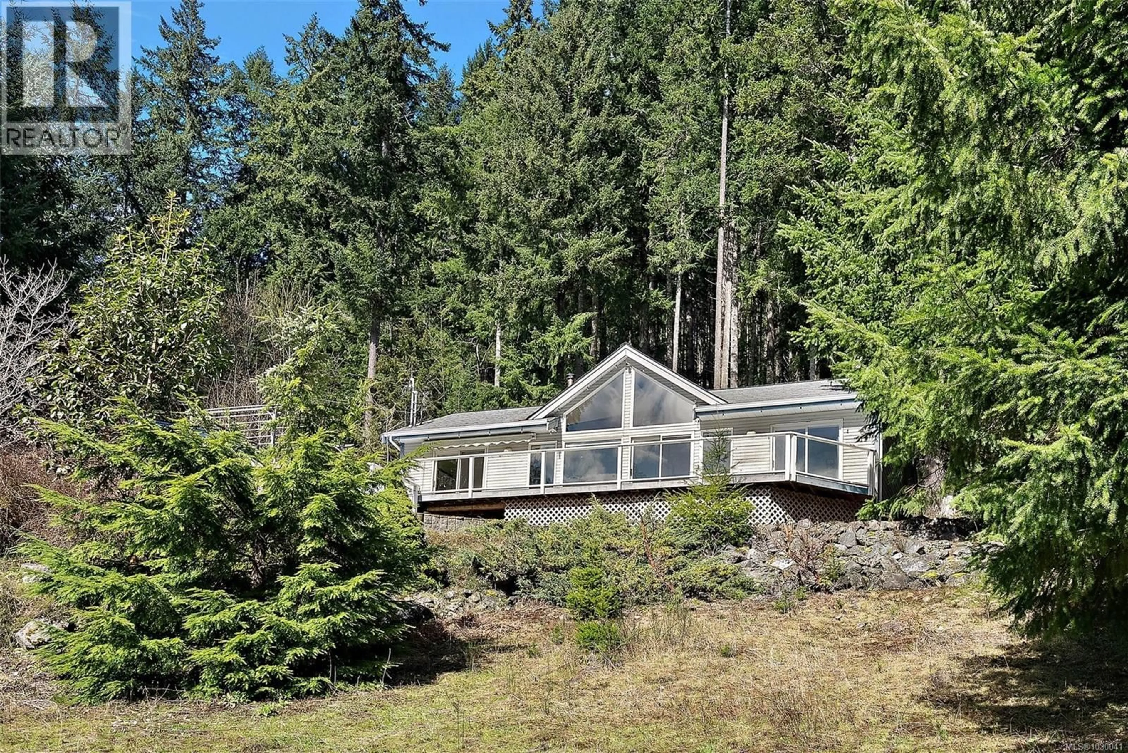 Home with vinyl exterior material, forest/trees view for 9709 YOUBOU ROAD, Youbou British Columbia V0R3E1
