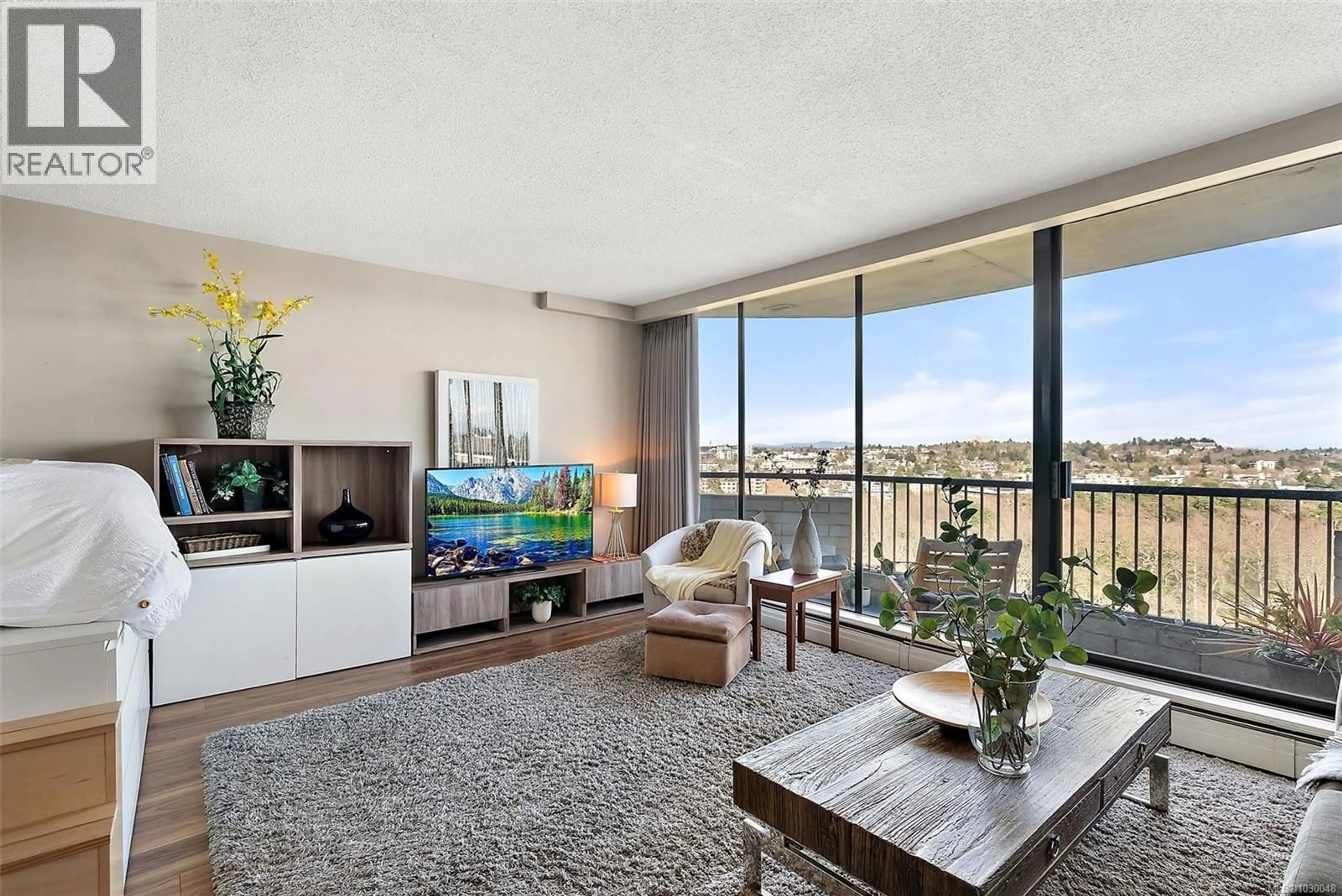 Living room with furniture, unknown for 1708 - 620 TORONTO STREET, Victoria British Columbia V8V1P7