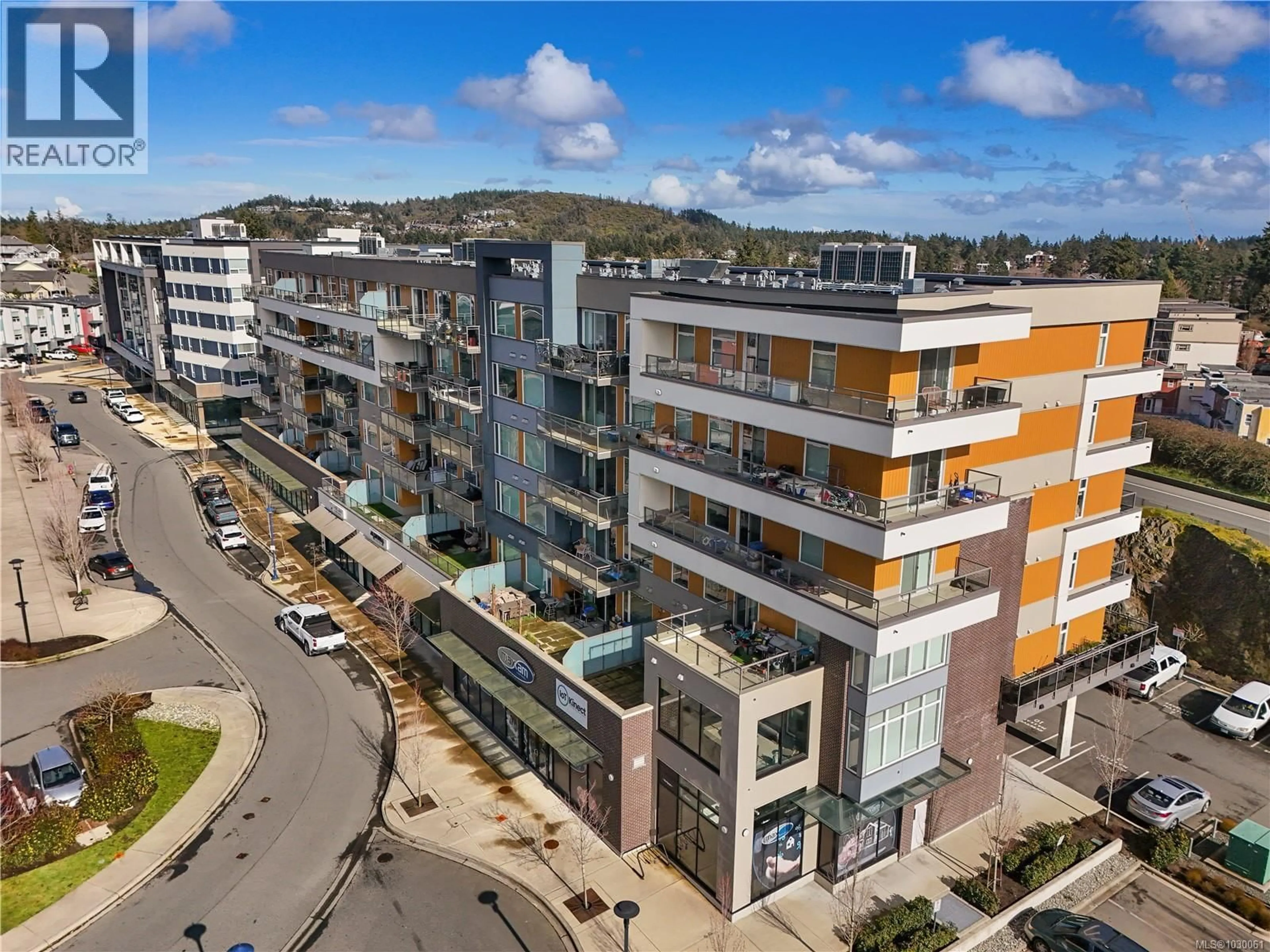 A pic from outside/outdoor area/front of a property/back of a property/a pic from drone, city buildings view from balcony for 510 - 967 WHIRLAWAY CRESCENT, Langford British Columbia V9B0Y1