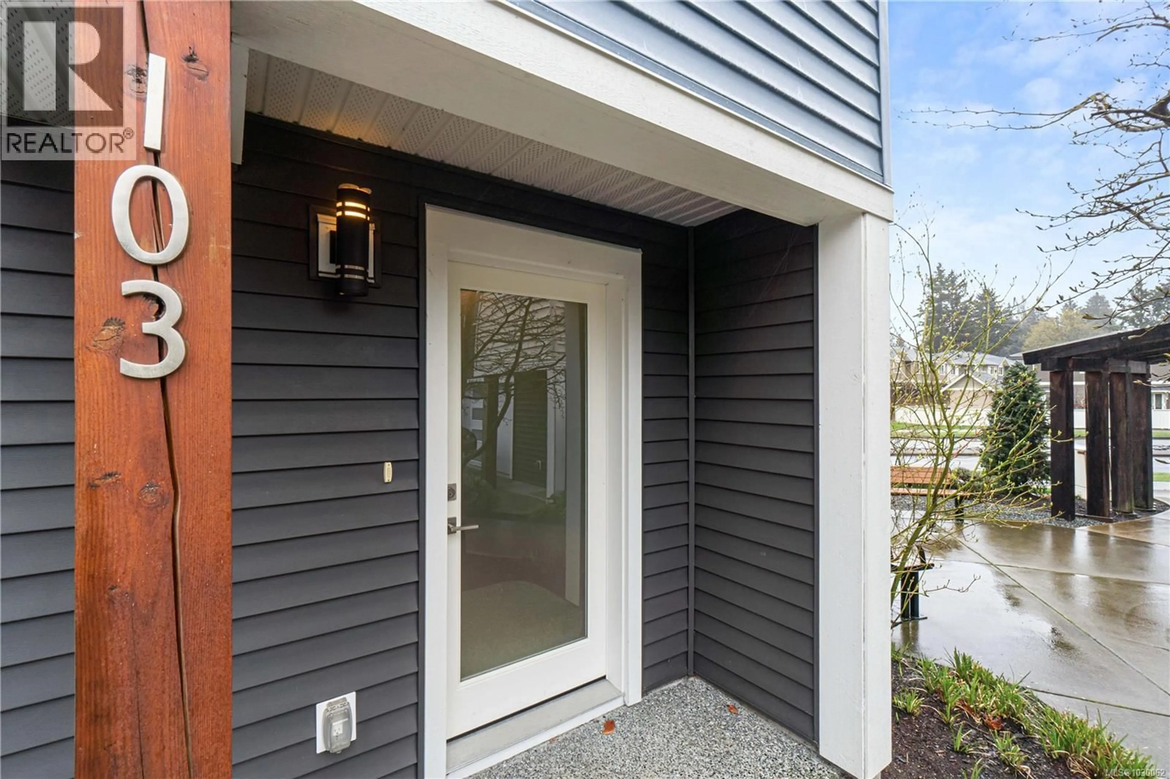 Unknown for 103 - 1800 SUMMERHILL PLACE, Nanaimo British Columbia V9S0C7