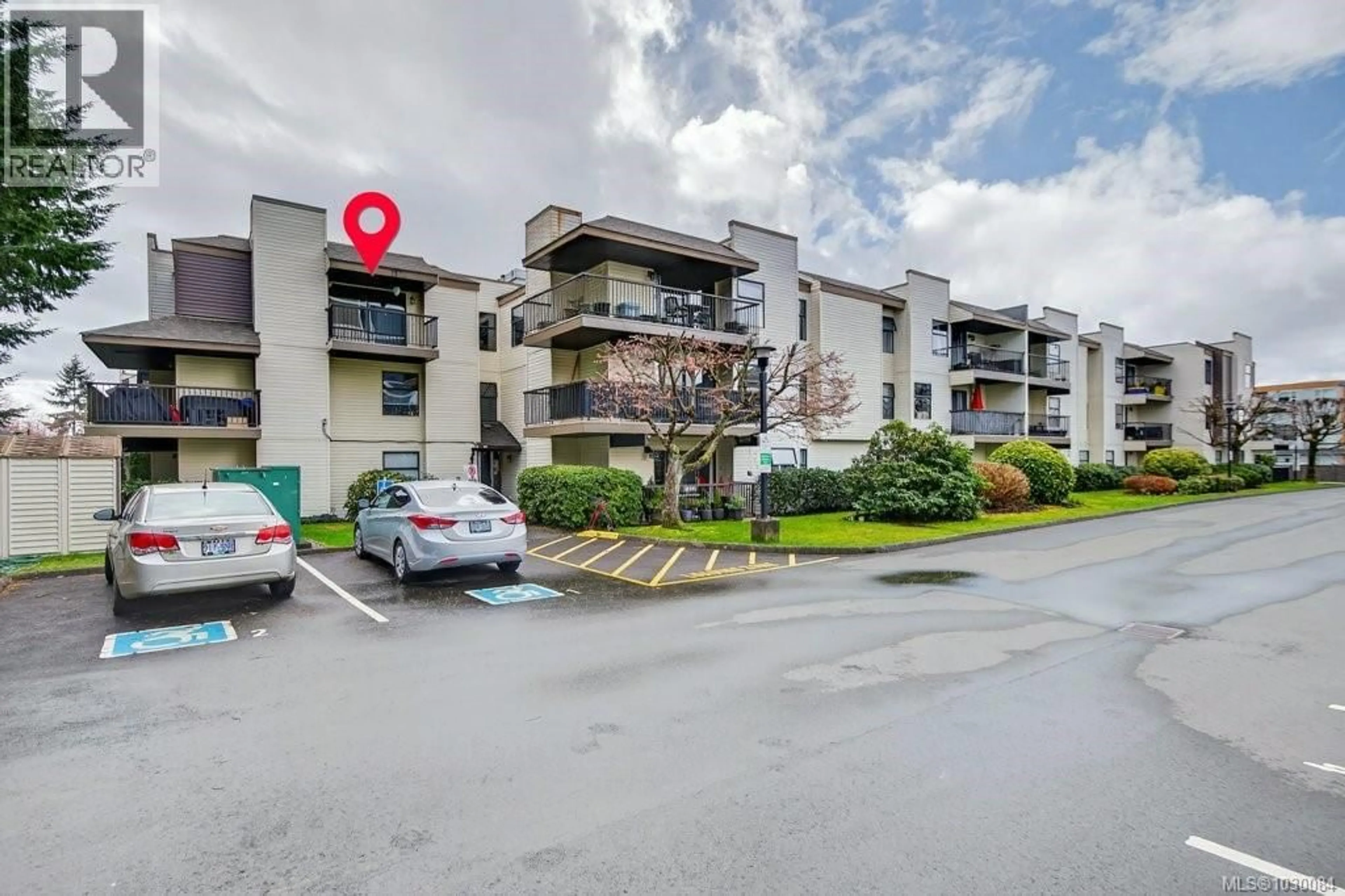 Unknown for 312 - 585 DOGWOOD STREET SOUTH, Campbell River British Columbia V9W6T6