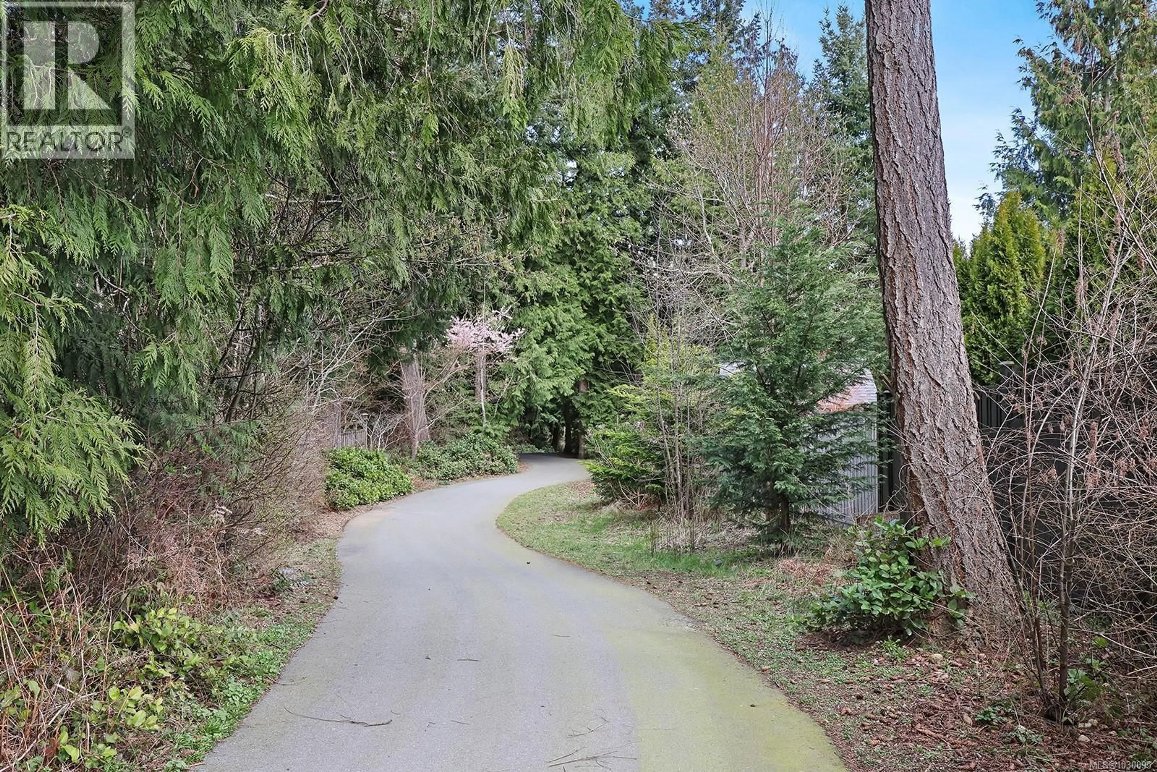 Unknown for 912 PRESTWICK PLACE, Courtenay British Columbia V9N0E1