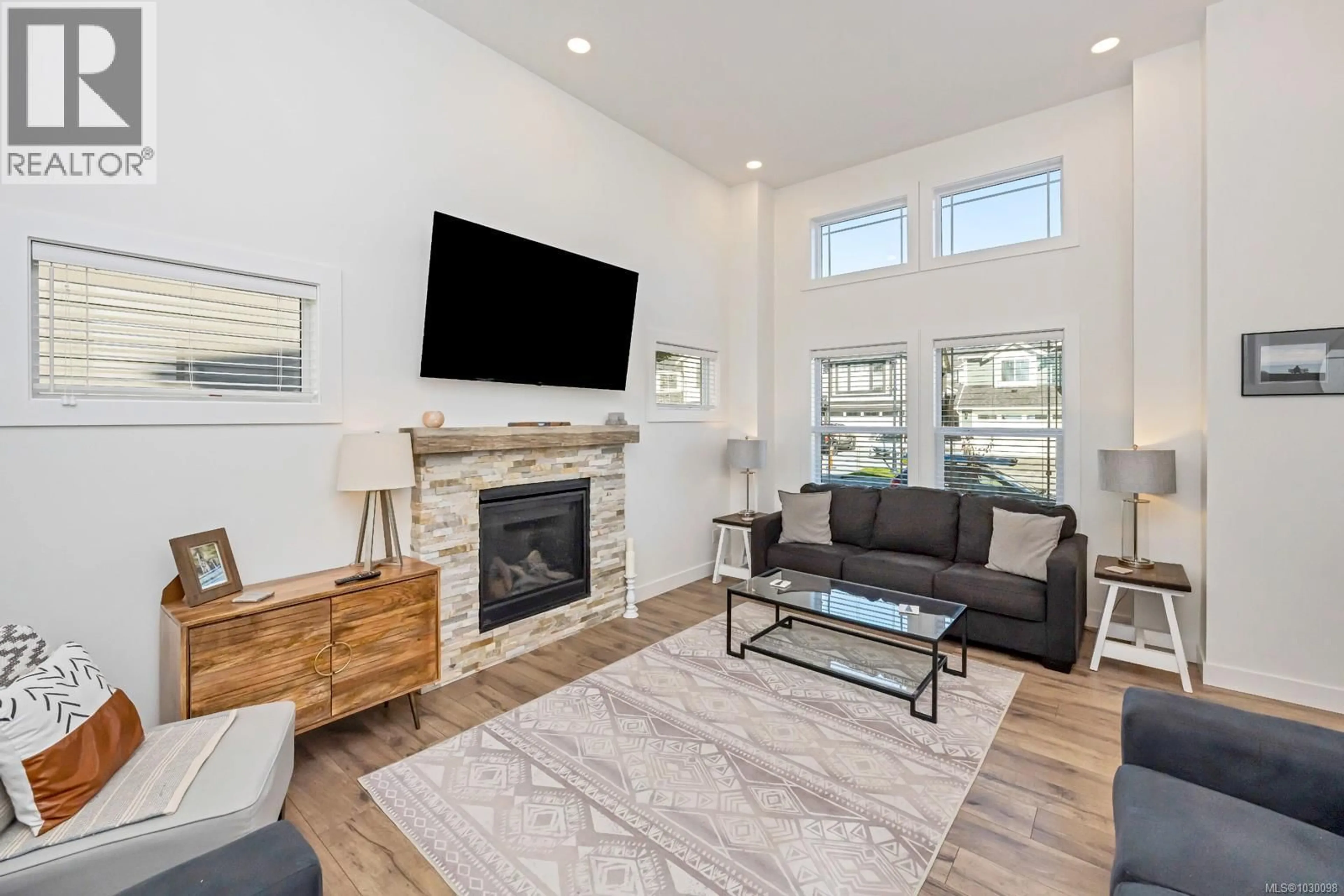 Living room with furniture, unknown for 224 CASPIAN DRIVE, Colwood British Columbia V9C0P8