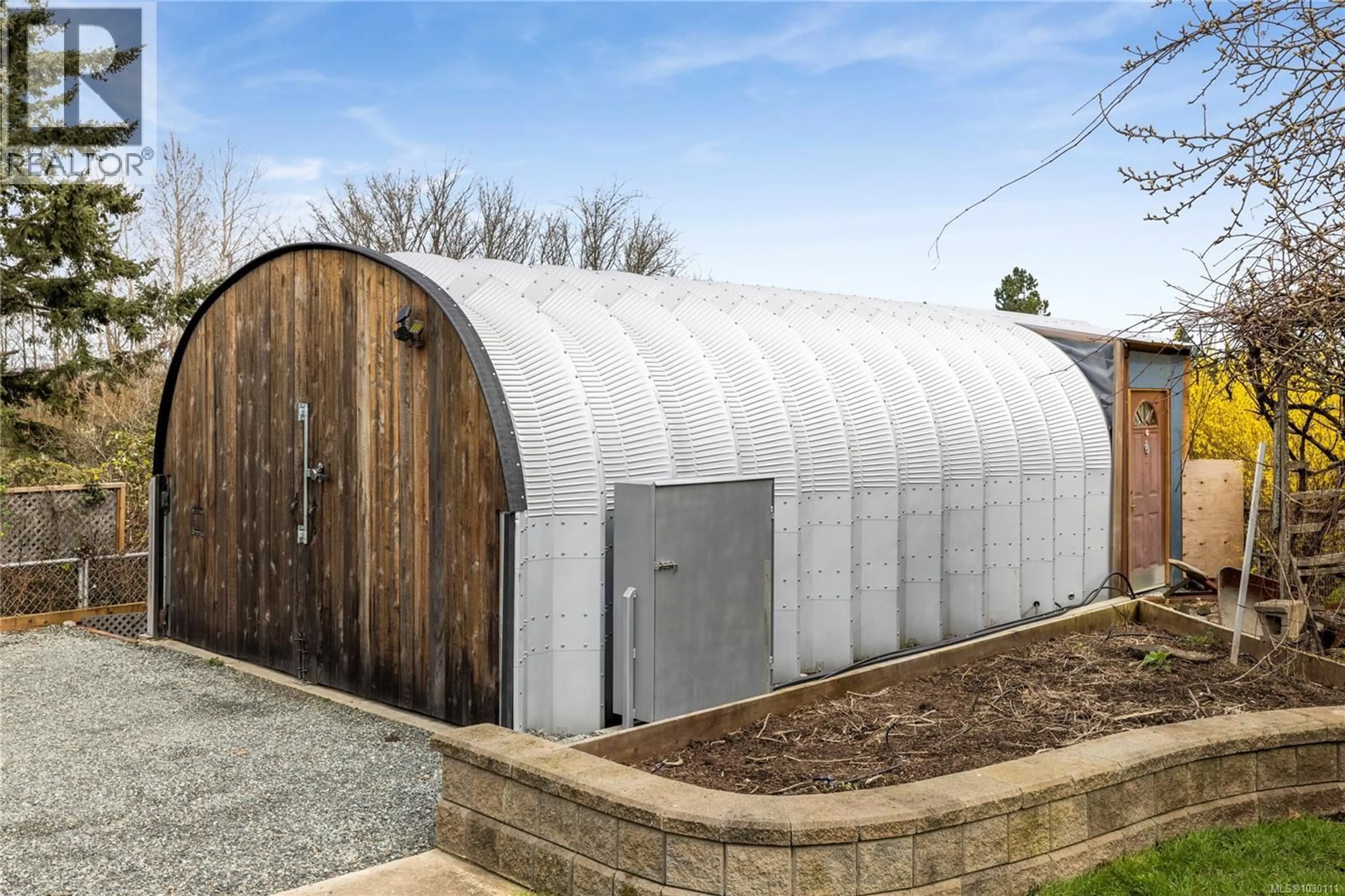 Shed for 734 RAILWAY AVENUE, Nanaimo British Columbia V9R4L2