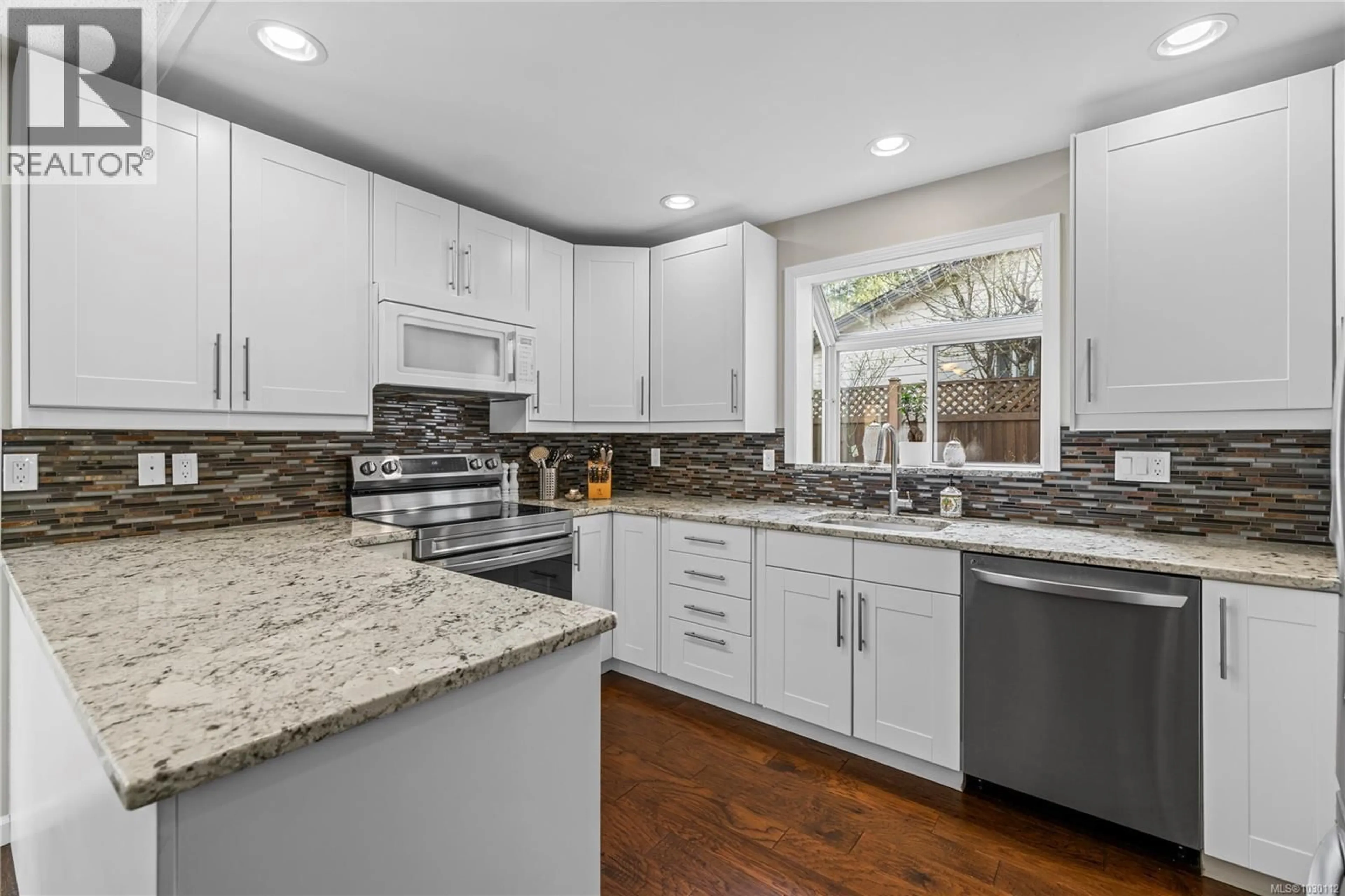 Open concept kitchen, ceramic/tile floor for 1170 CLUBHOUSE DRIVE, Qualicum Beach British Columbia V9K1C4