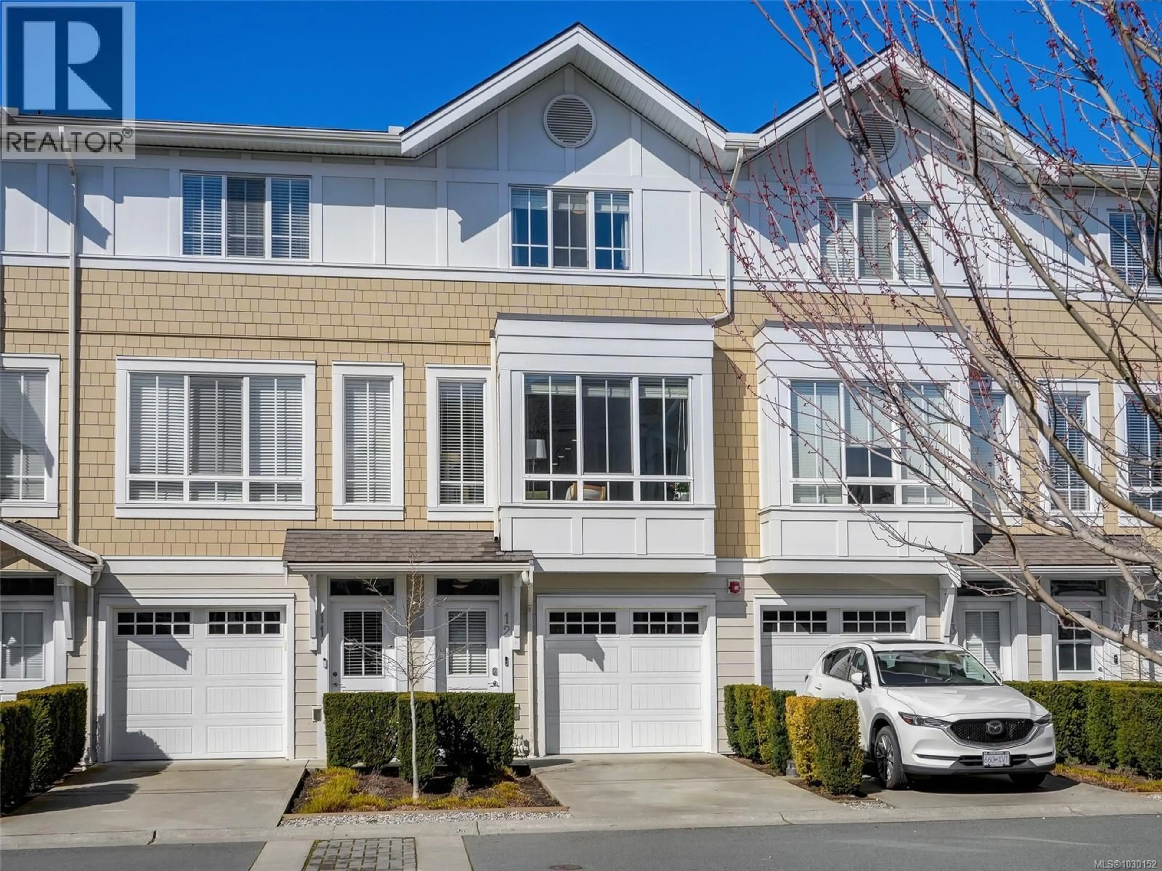 Home with vinyl exterior material, street for 12 - 370 LATORIA BOULEVARD, Colwood British Columbia V9C0N9