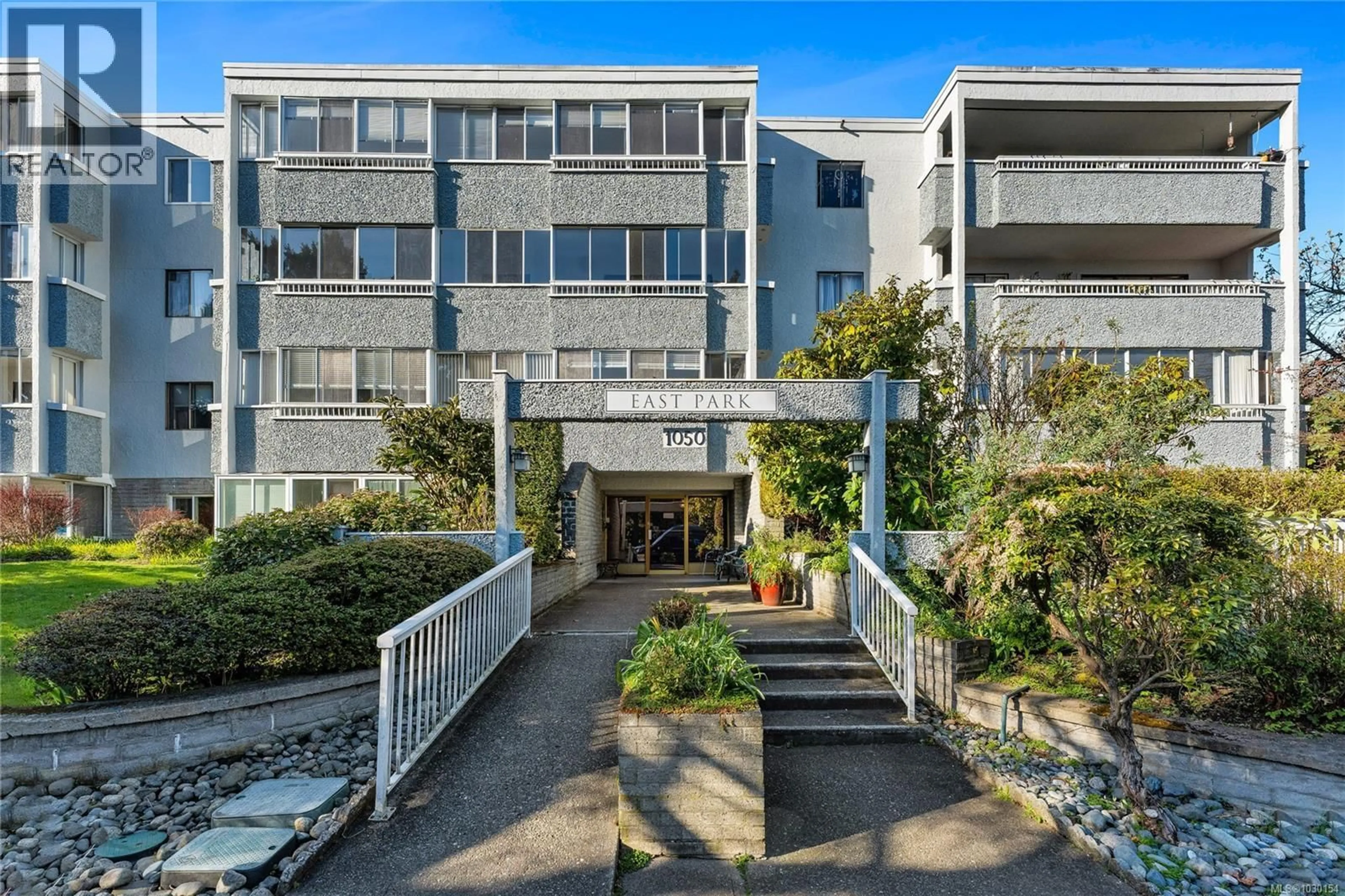 Unknown for 207 - 1050 PARK BOULEVARD, Victoria British Columbia V8V2T4