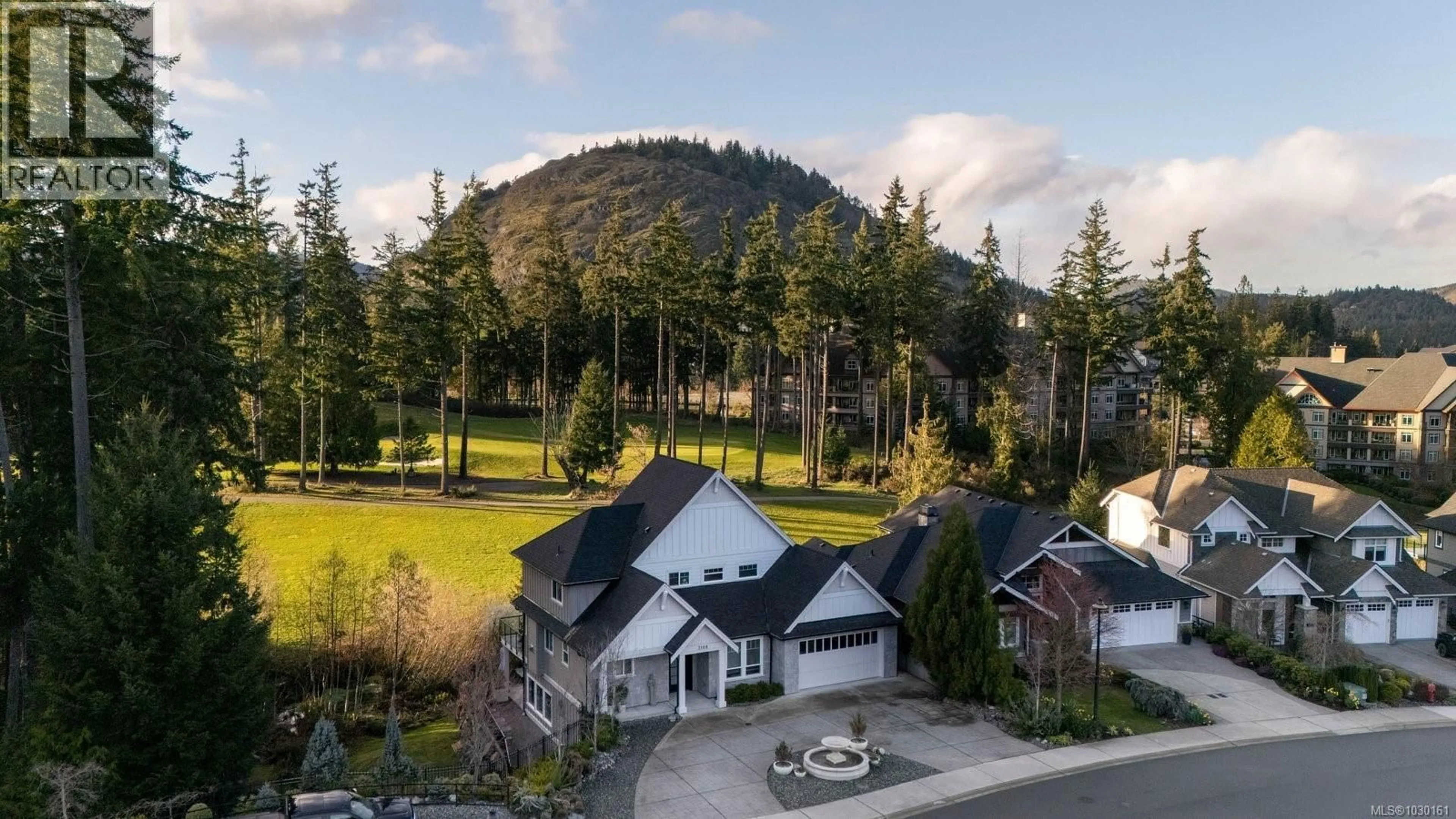 A pic from outside/outdoor area/front of a property/back of a property/a pic from drone, mountain view for 2168 CHAMPIONS WAY, Langford British Columbia V9B0R9