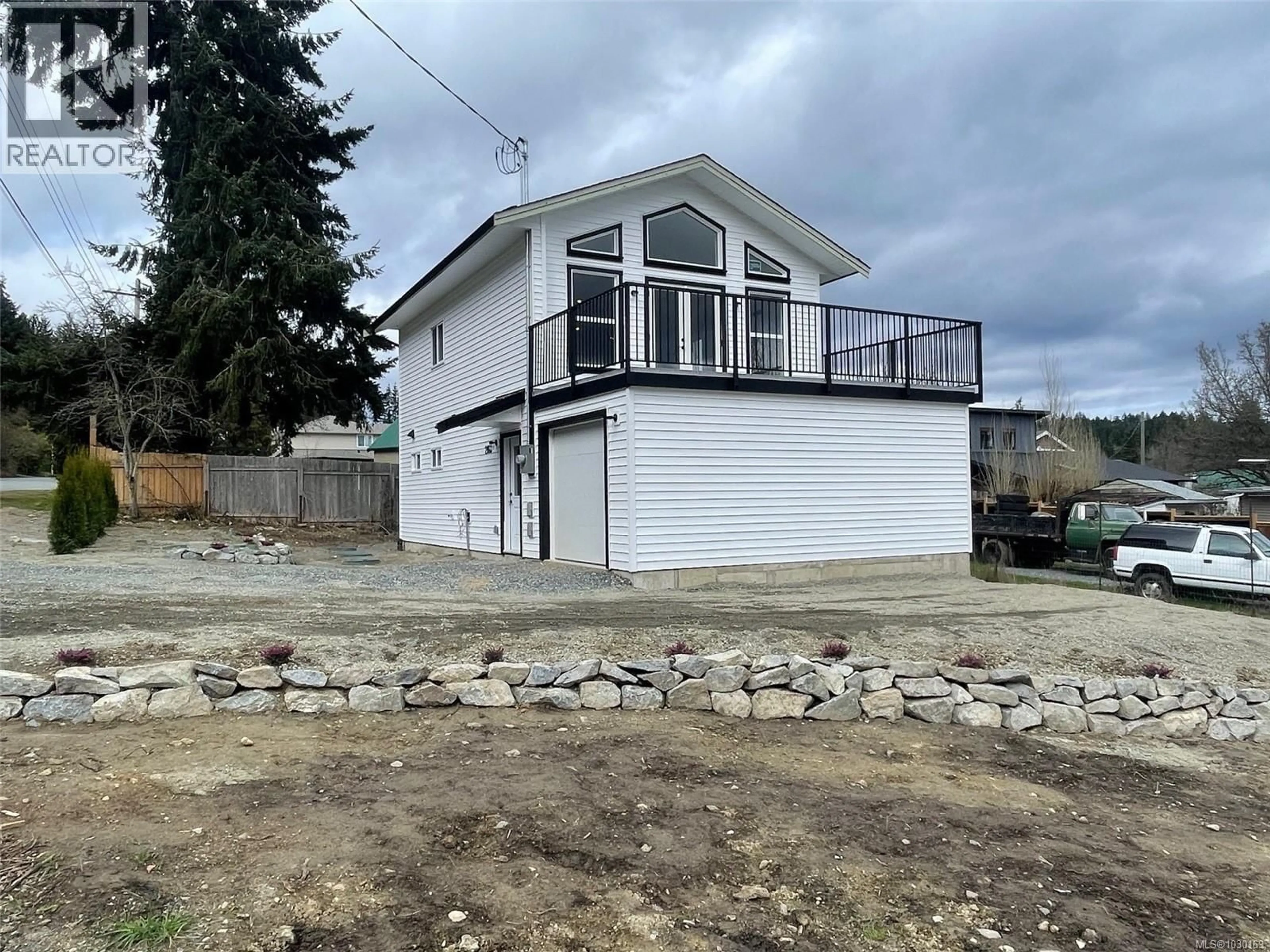 A pic from outside/outdoor area/front of a property/back of a property/a pic from drone, unknown for 2166 BRAMLEY ROAD, Nanaimo British Columbia V9X1G1