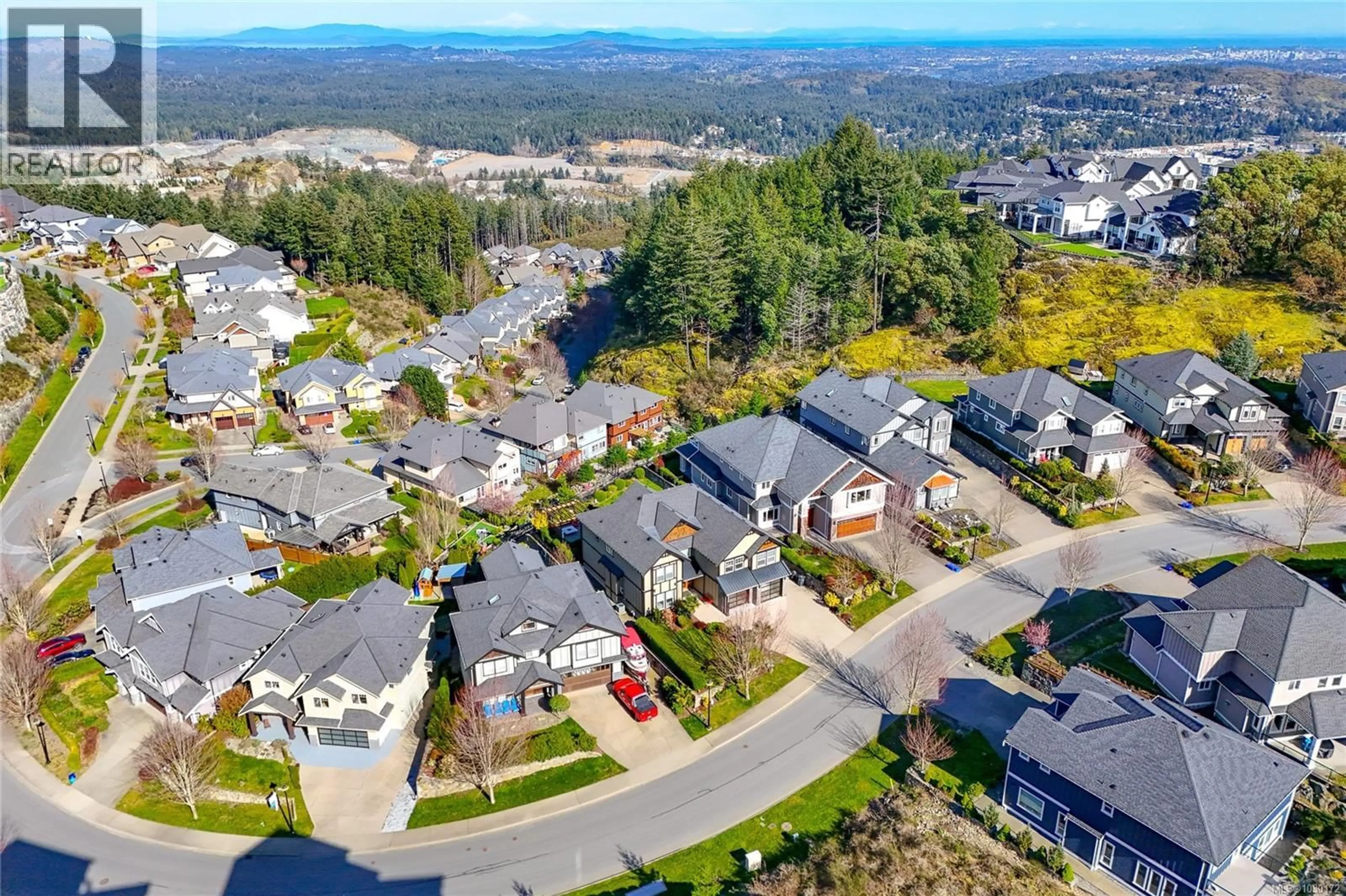 A pic from outside/outdoor area/front of a property/back of a property/a pic from drone, water/lake/river/ocean view for 2336 NICKLAUS DRIVE, Langford British Columbia V9B0L2