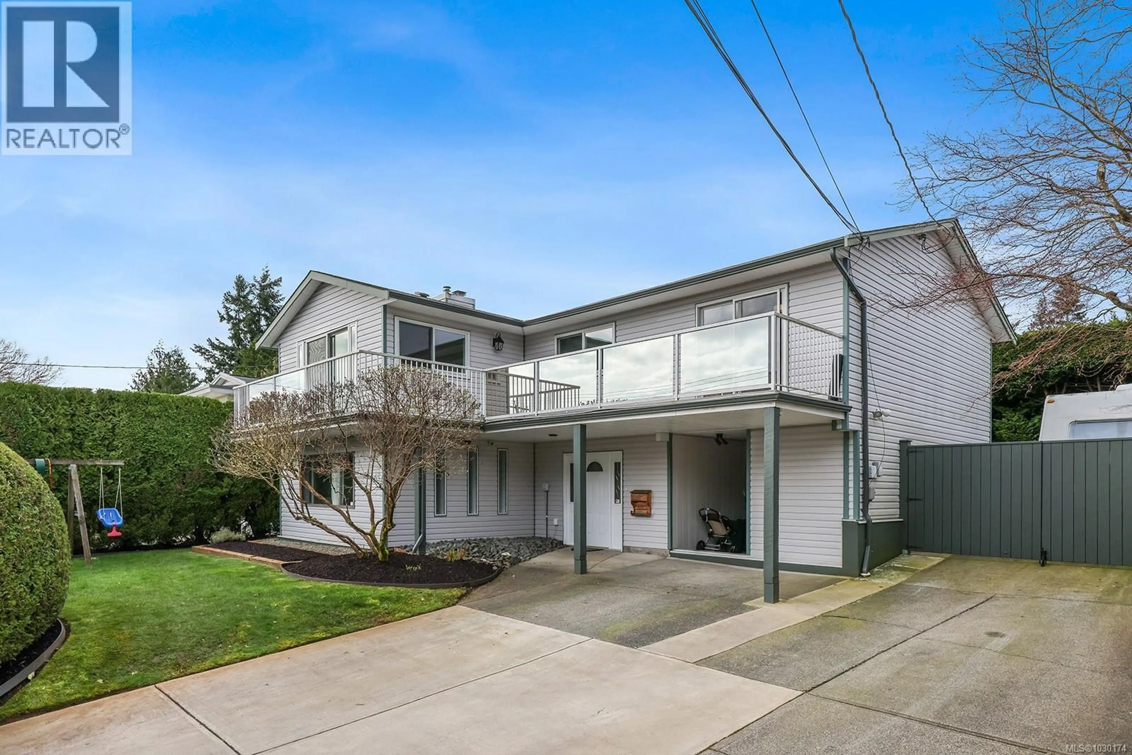 A pic from outside/outdoor area/front of a property/back of a property/a pic from drone, street for 724 GALERNO ROAD, Campbell River British Columbia V9W5J3