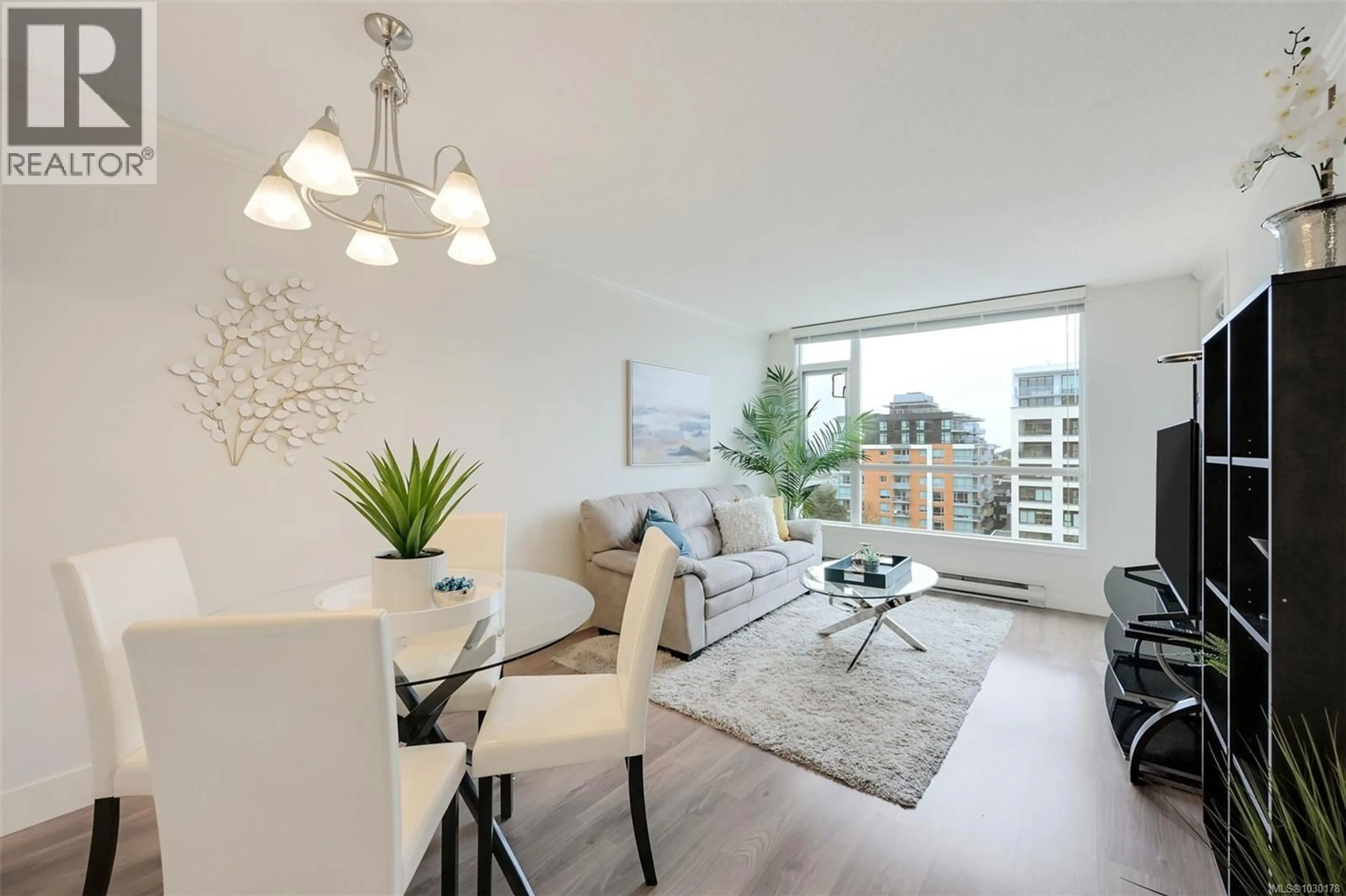 Living room with furniture, unknown for 1008 - 835 VIEW STREET, Victoria British Columbia V8W3W8