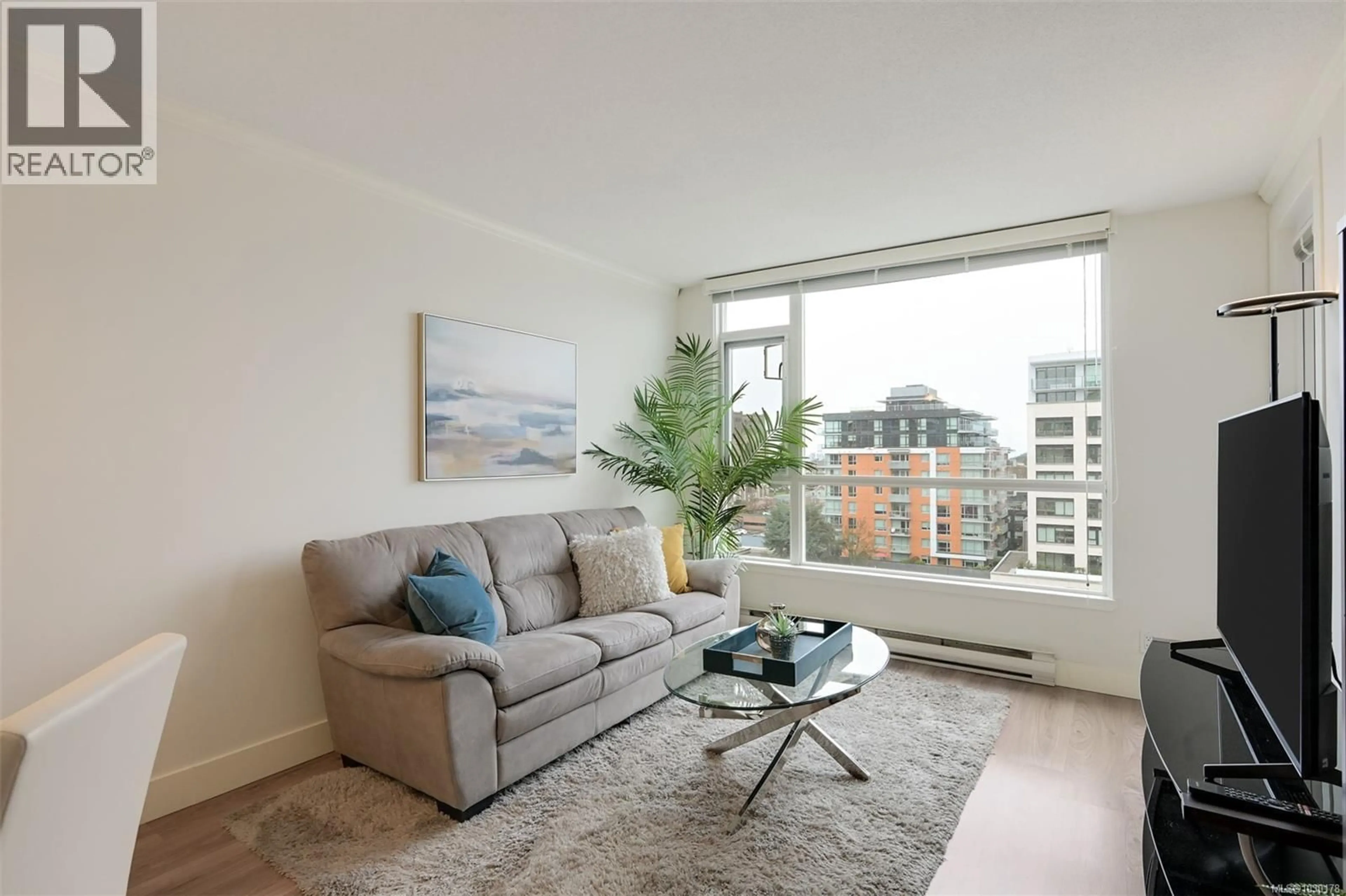 Living room with furniture, unknown for 1008 - 835 VIEW STREET, Victoria British Columbia V8W3W8