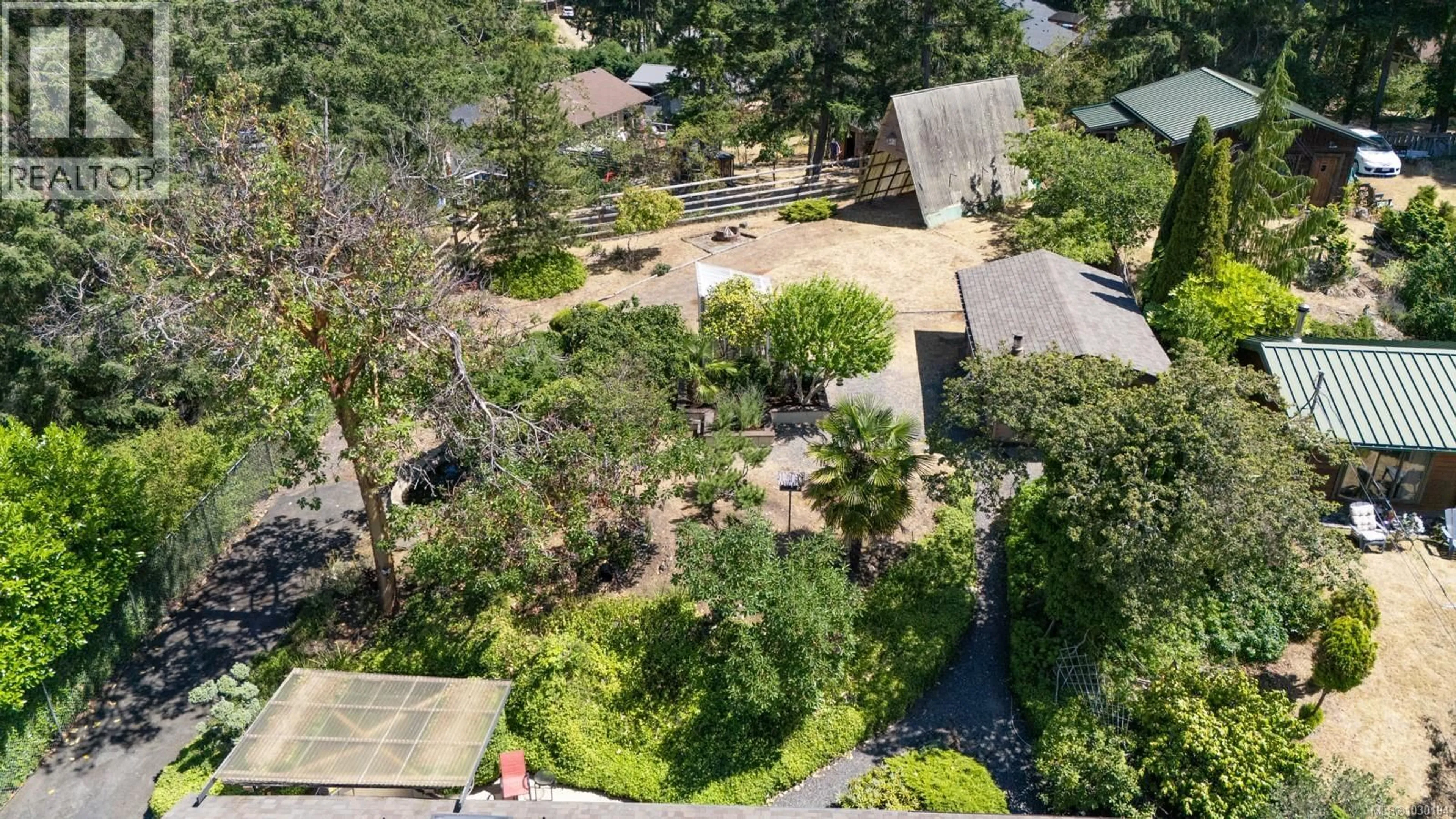 A pic from outside/outdoor area/front of a property/back of a property/a pic from drone, unknown for 1600 SEACREST ROAD, Nanoose Bay British Columbia V9P9B5