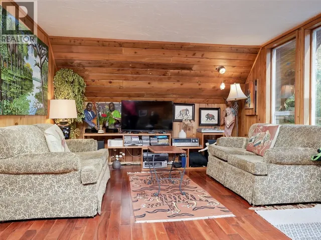 3781 PHILLIPS ROAD, Sooke 5