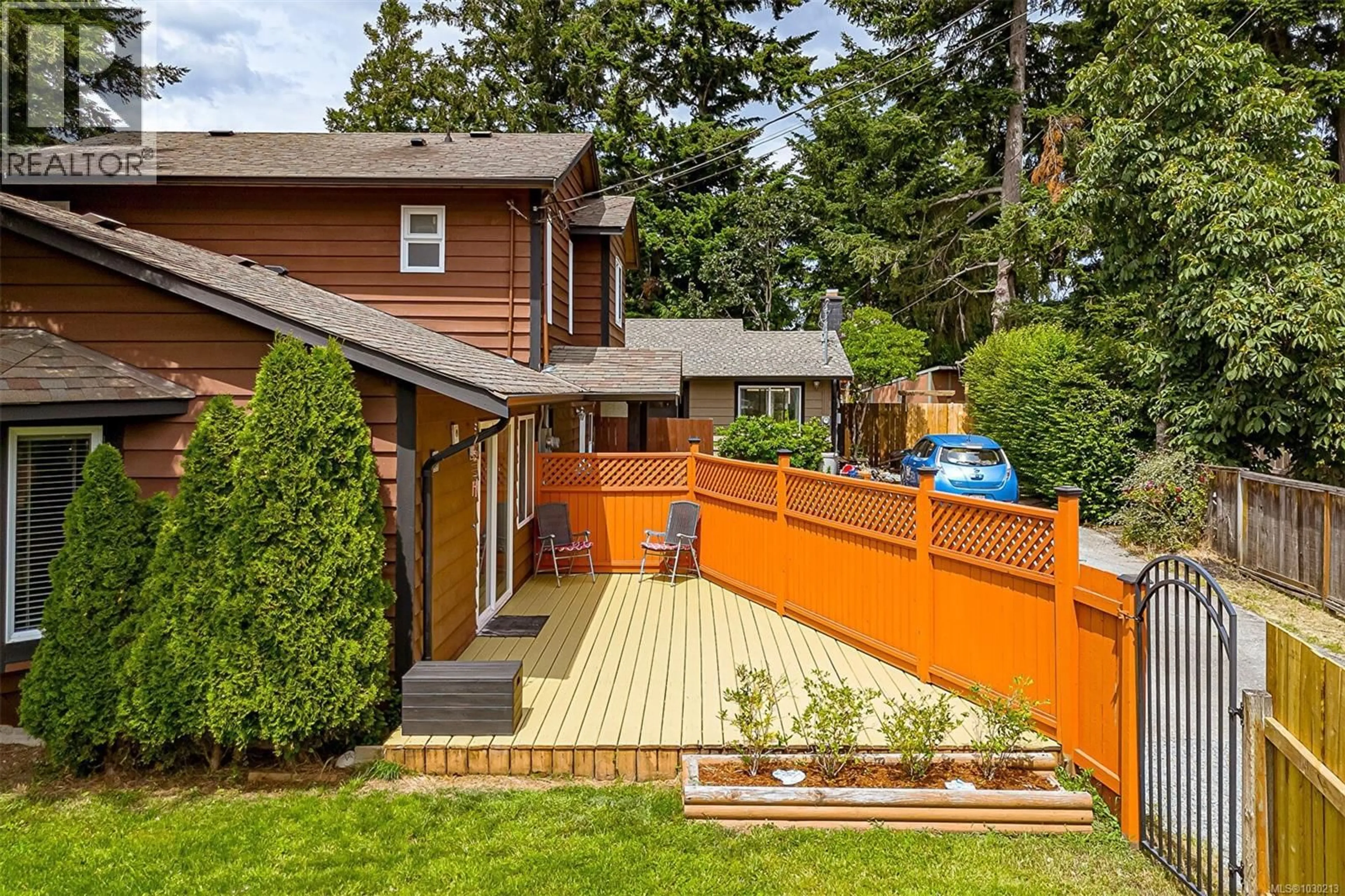 Home with brick exterior material, street for A - 614 EVANS DRIVE, Colwood British Columbia V9B5E4