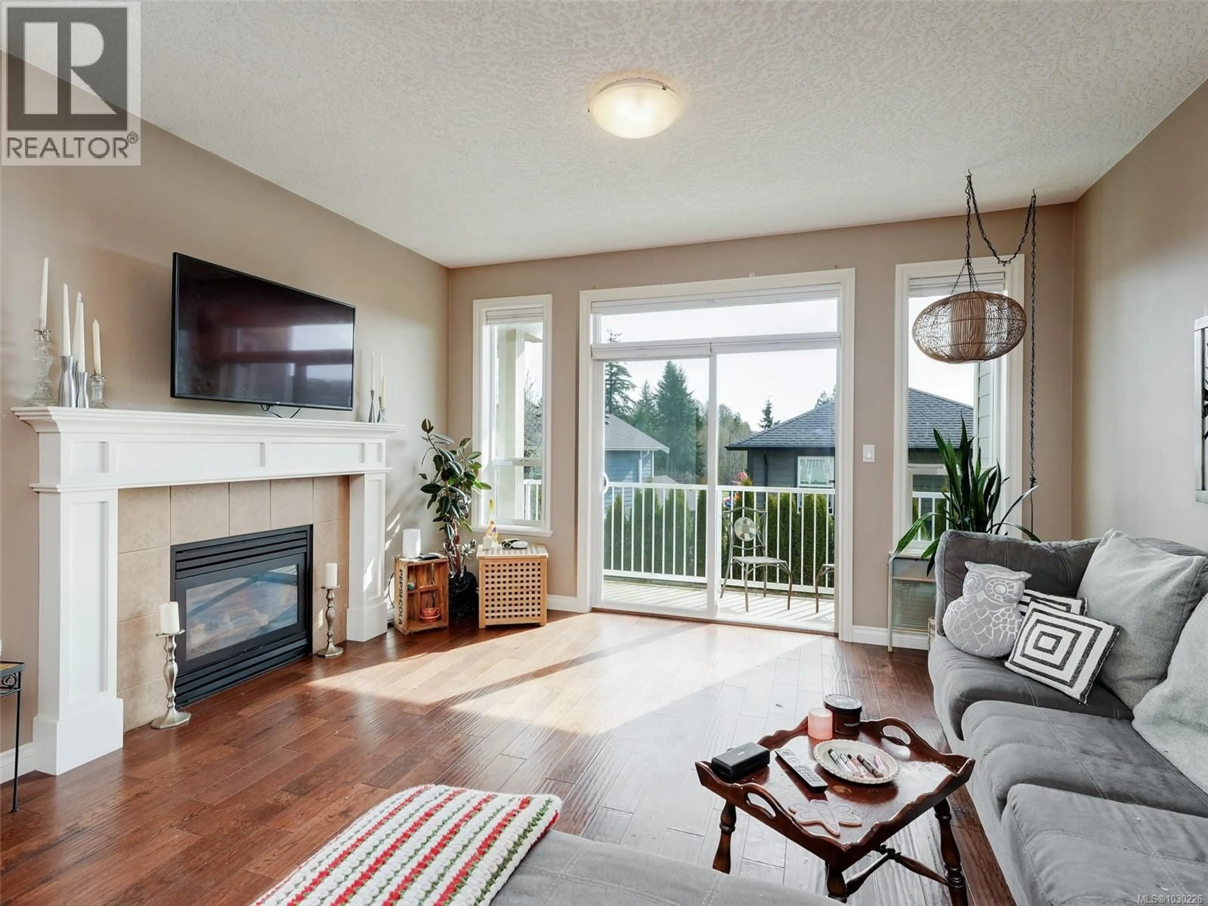 Living room with furniture, unknown for 6559 ARRANWOOD DRIVE, Sooke British Columbia V9Z0W4