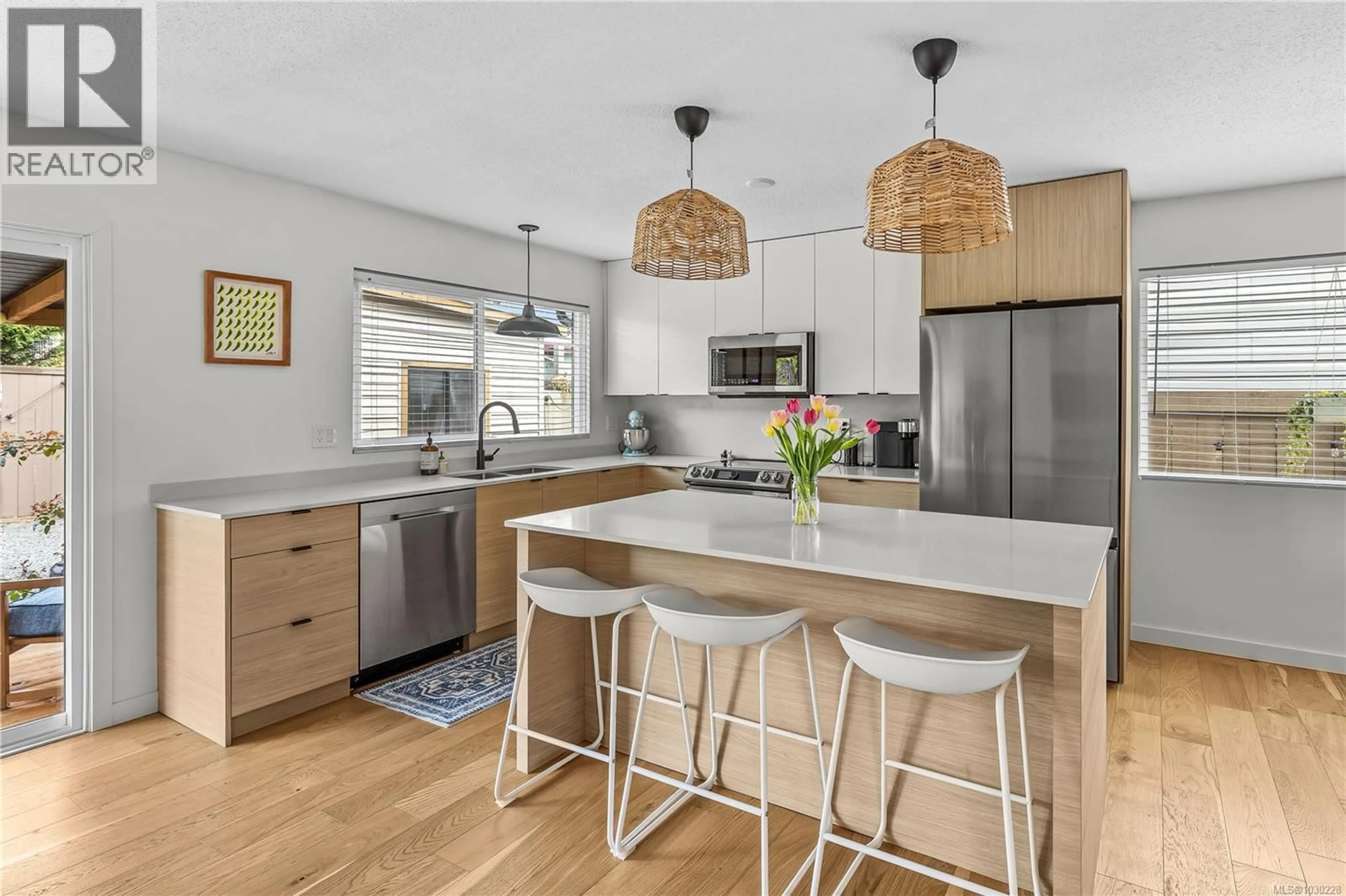 Open concept kitchen, unknown for 408 REAVIE ROAD, Campbell River British Columbia V9W6J2