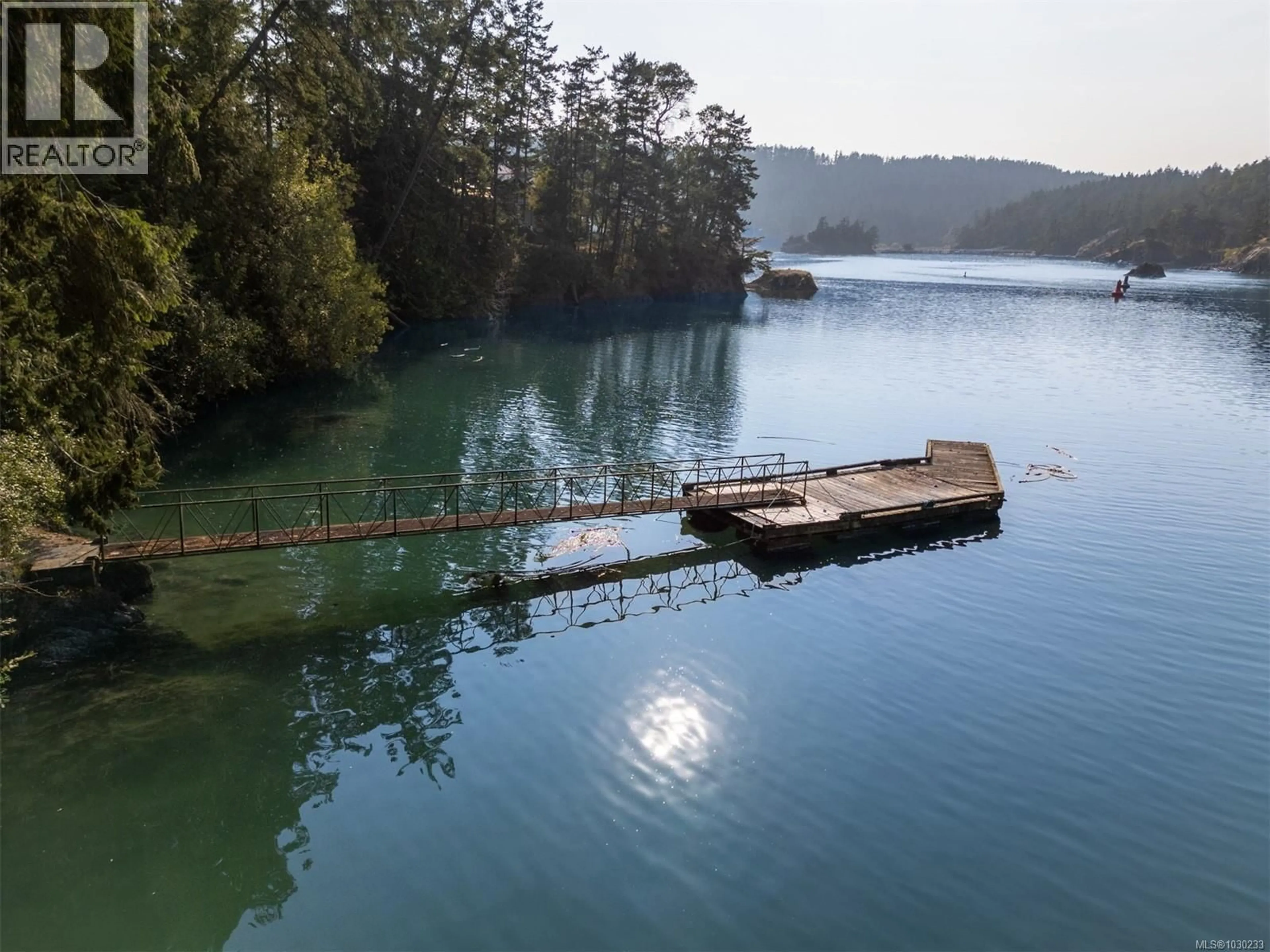 A pic from outside/outdoor area/front of a property/back of a property/a pic from drone, water/lake/river/ocean view for 8807 AINSLIE POINT ROAD, Pender Island British Columbia V0N2M3