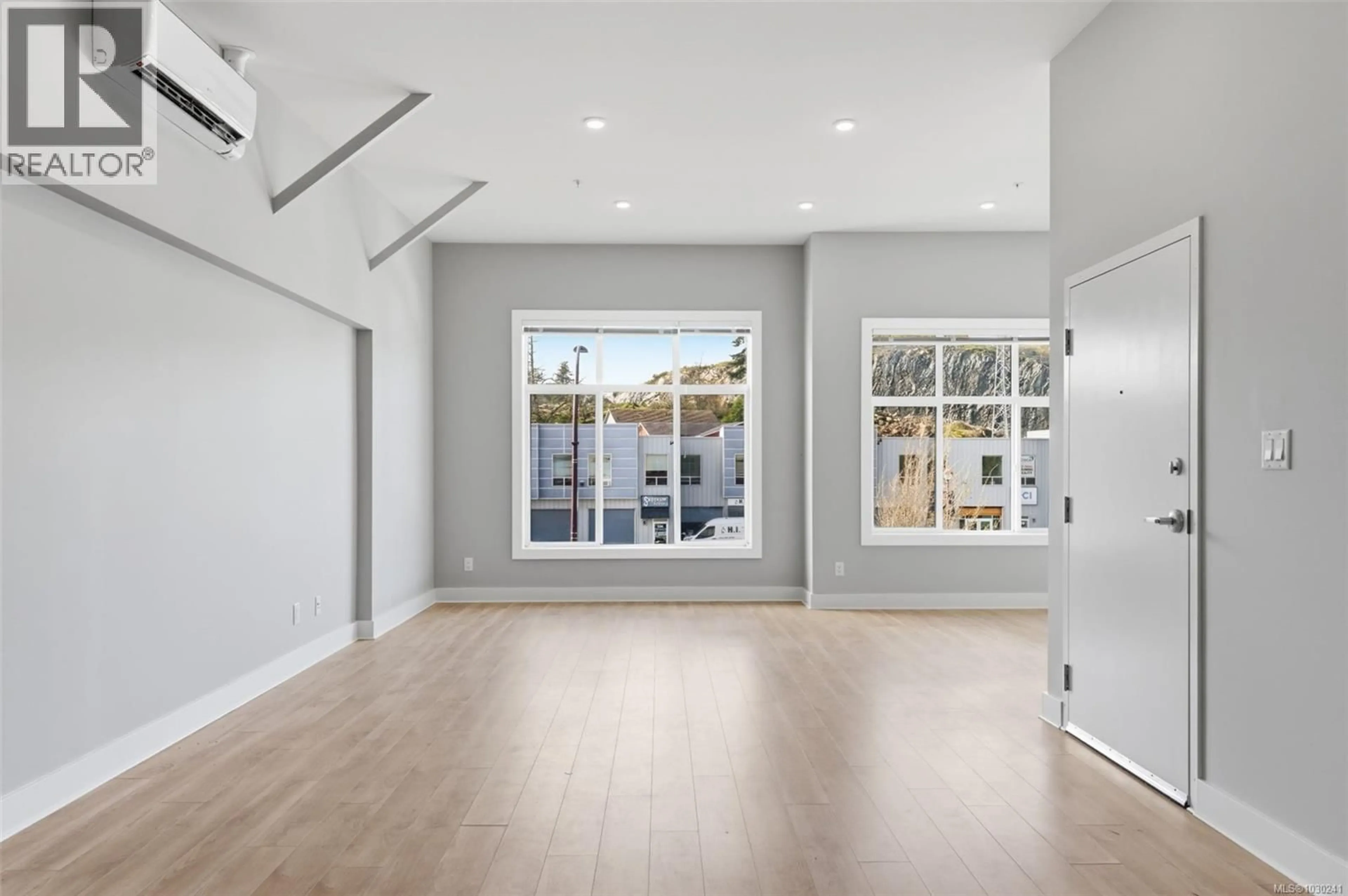 A pic of a room for 109 - 2785 LEIGH ROAD, Langford British Columbia V9B2Y5