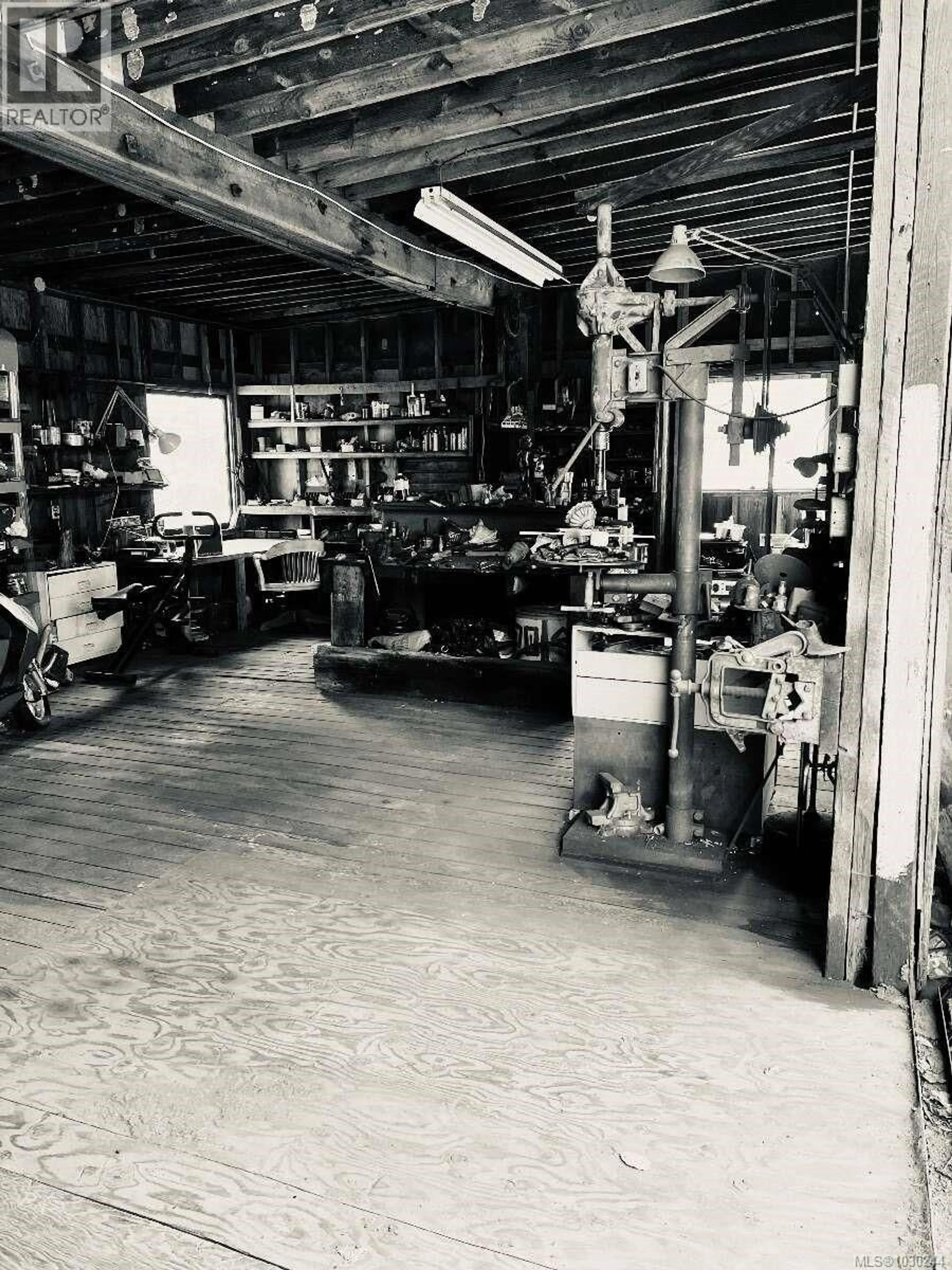 A pic of a room for 4510 BEDWELL HARBOUR ROAD, Pender Island British Columbia V0N2M1