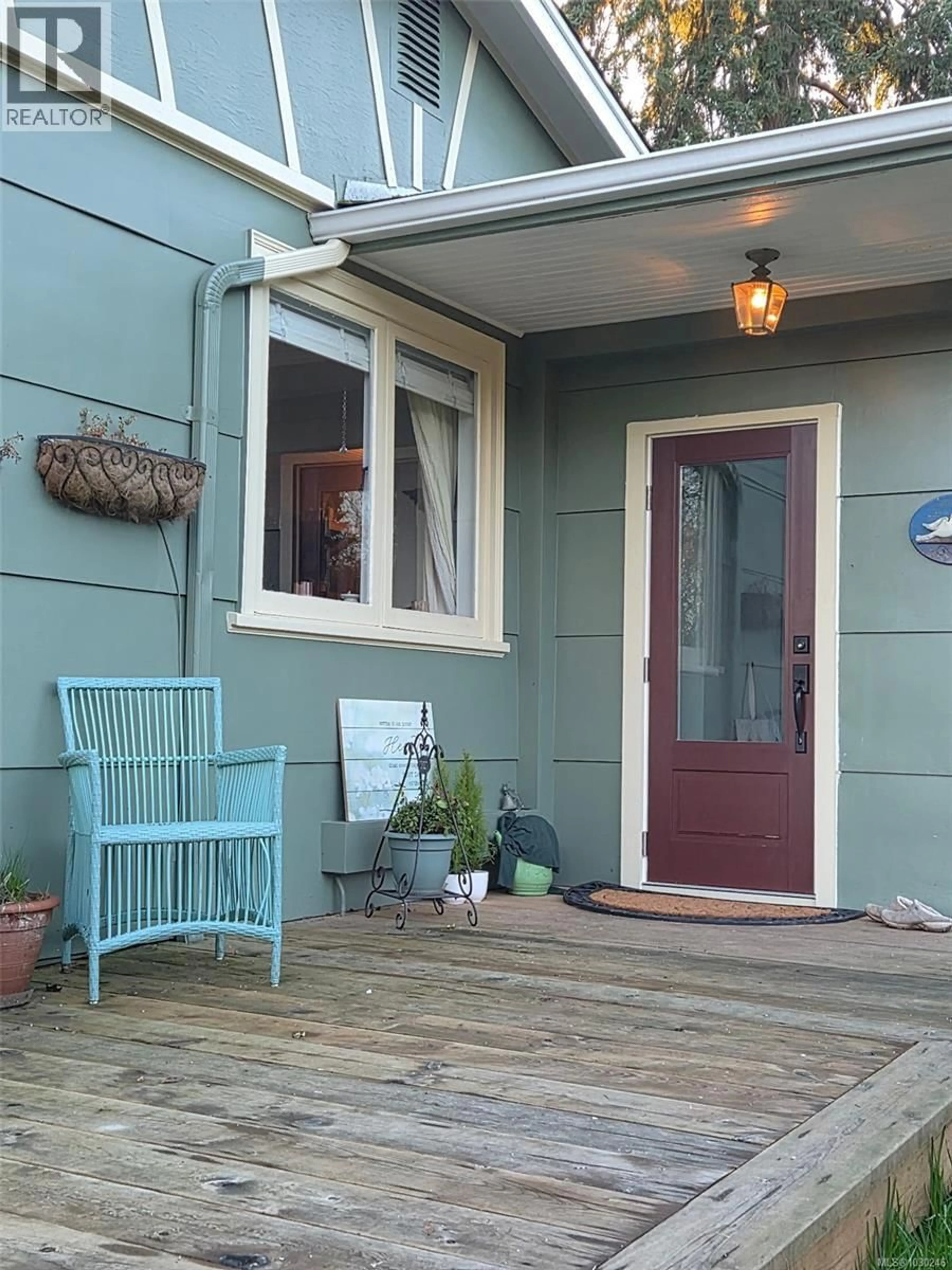 Indoor entryway for 2942 SHERMAN ROAD, Duncan British Columbia V9L2B6