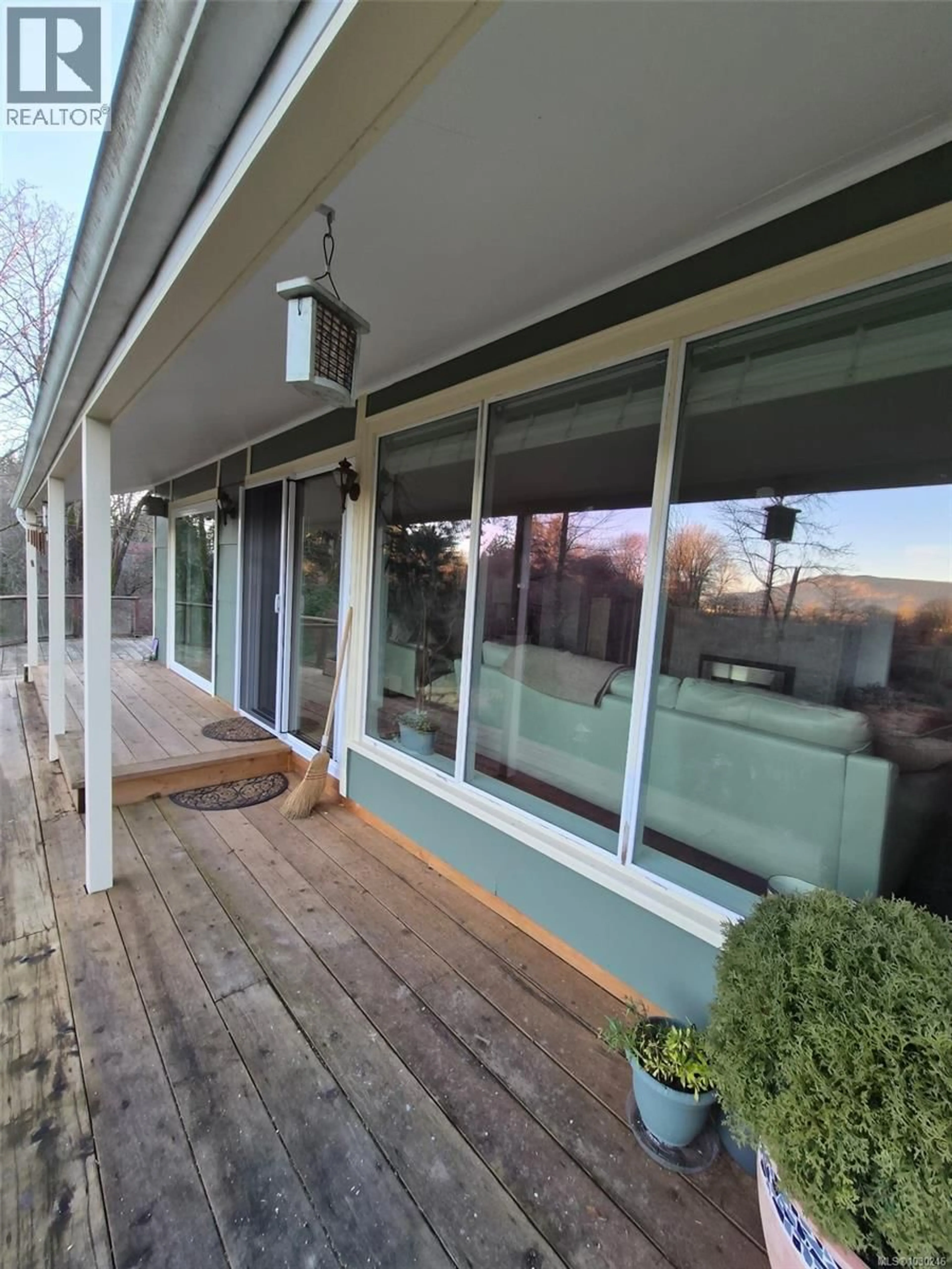 Balcony in the apartment, unknown for 2942 SHERMAN ROAD, Duncan British Columbia V9L2B6