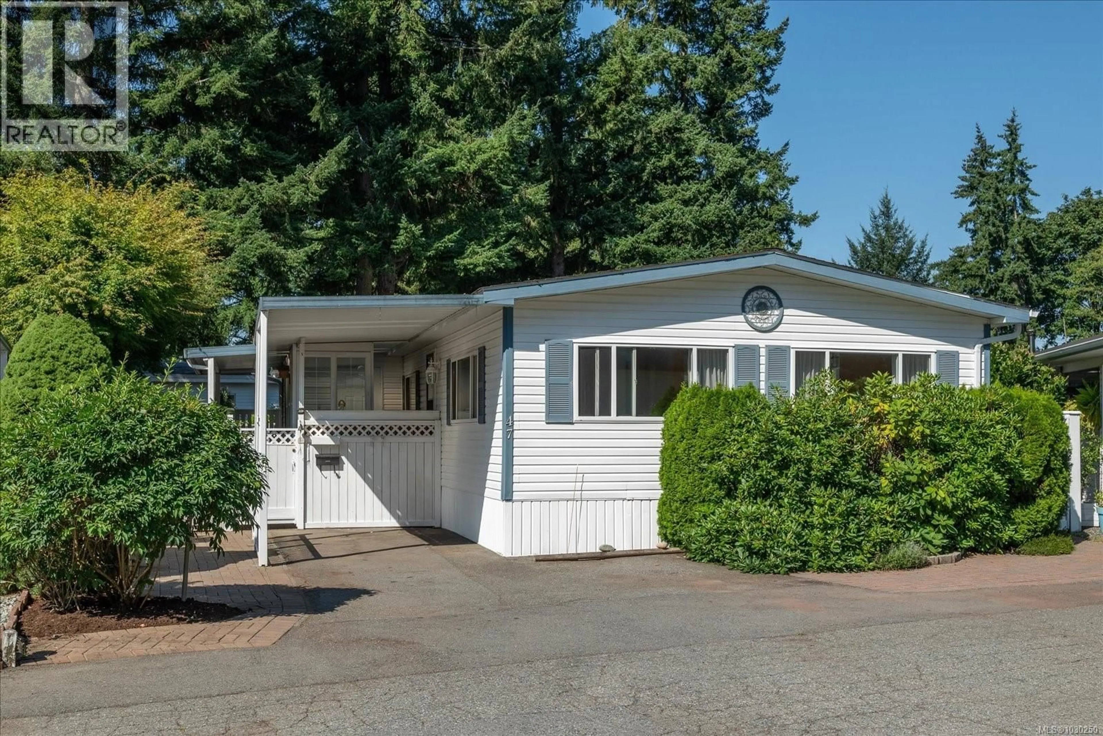 Home with vinyl exterior material, street for 47 - 5854 TURNER ROAD, Nanaimo British Columbia V9T2N6