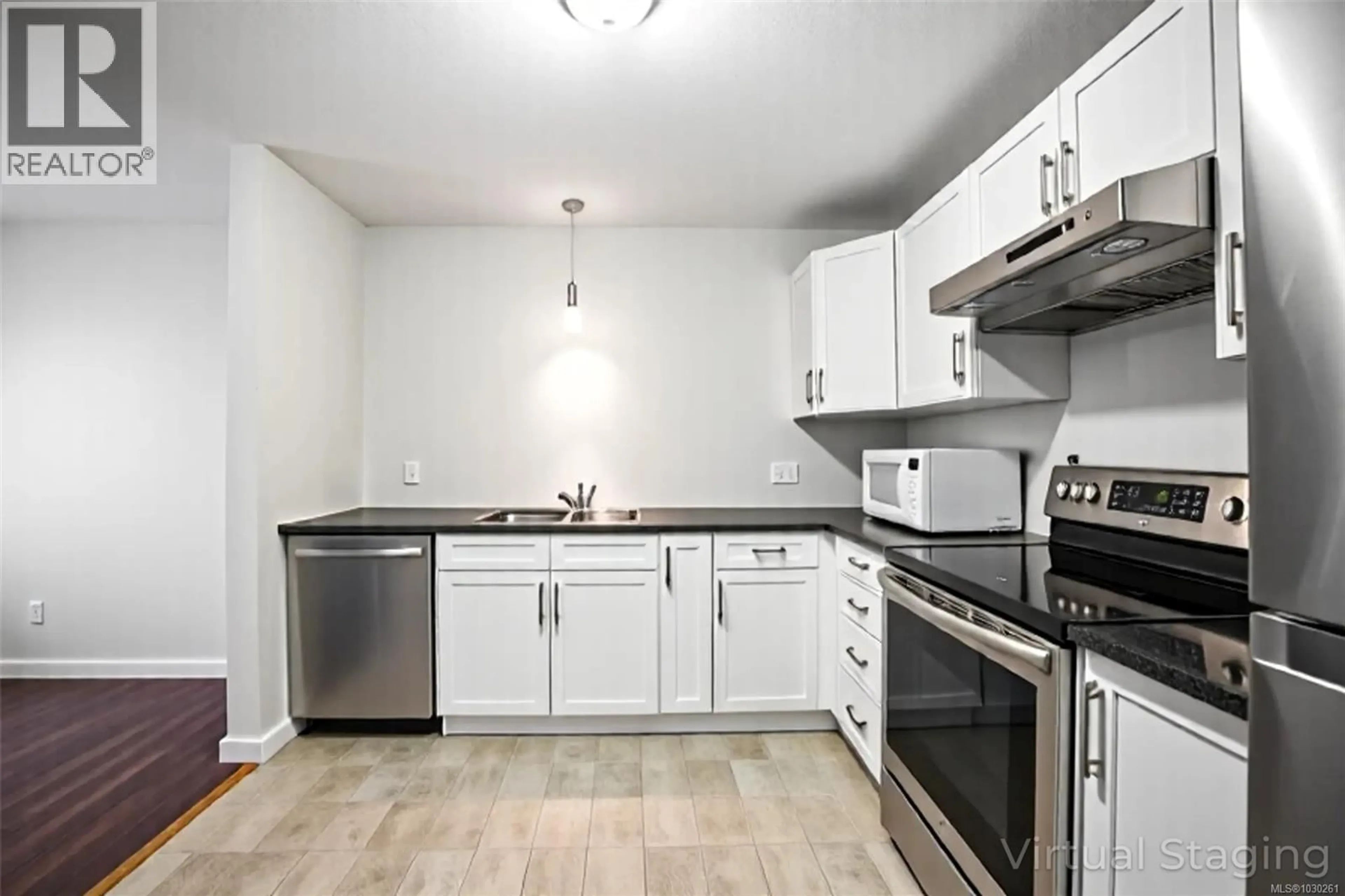 Standard kitchen, unknown for 315 - 3185 BARONS ROAD, Nanaimo British Columbia V9T5T3