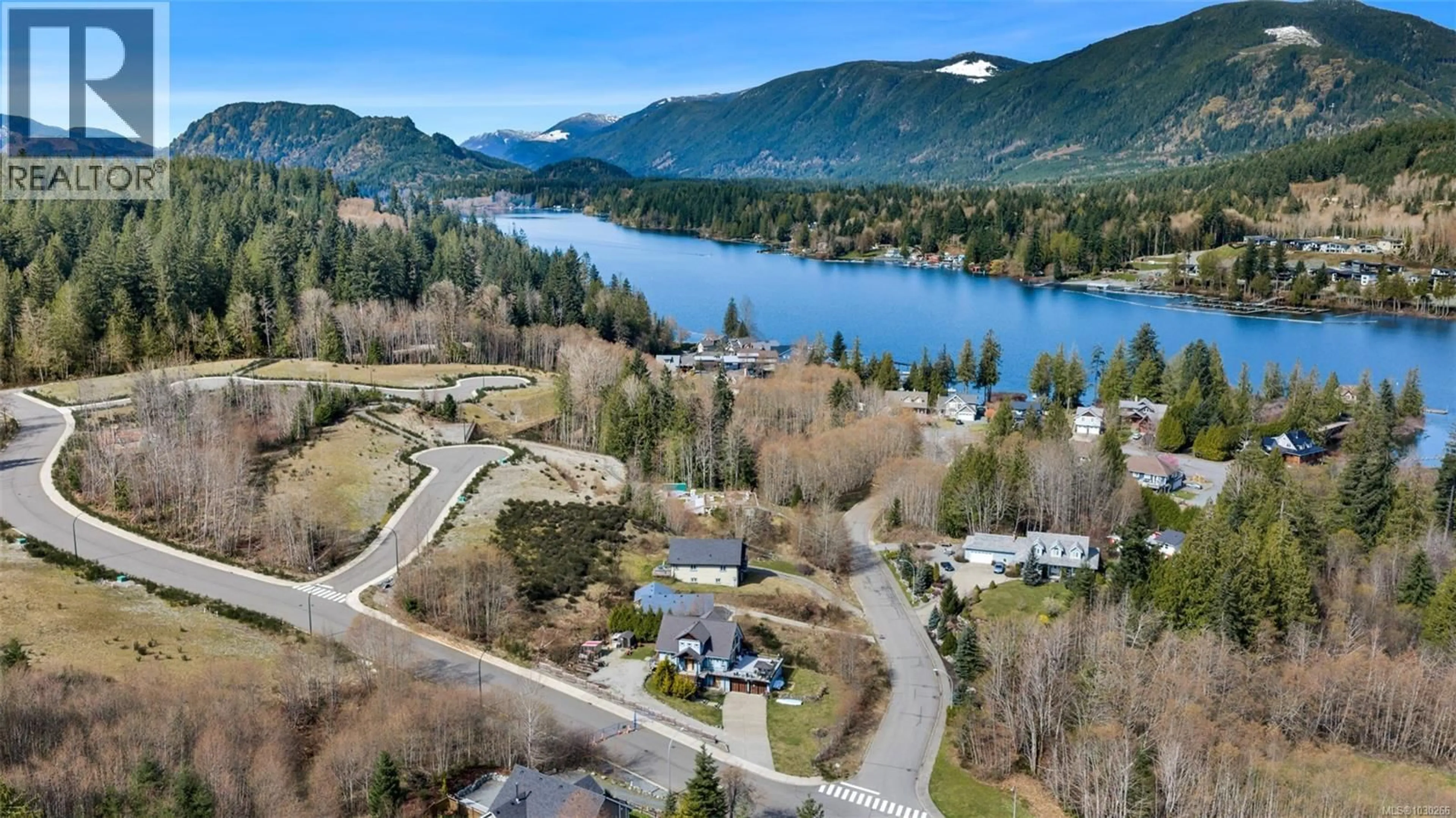 A pic from outside/outdoor area/front of a property/back of a property/a pic from drone, water/lake/river/ocean view for 466 POINT IDEAL DRIVE, Lake Cowichan British Columbia V0R2G0