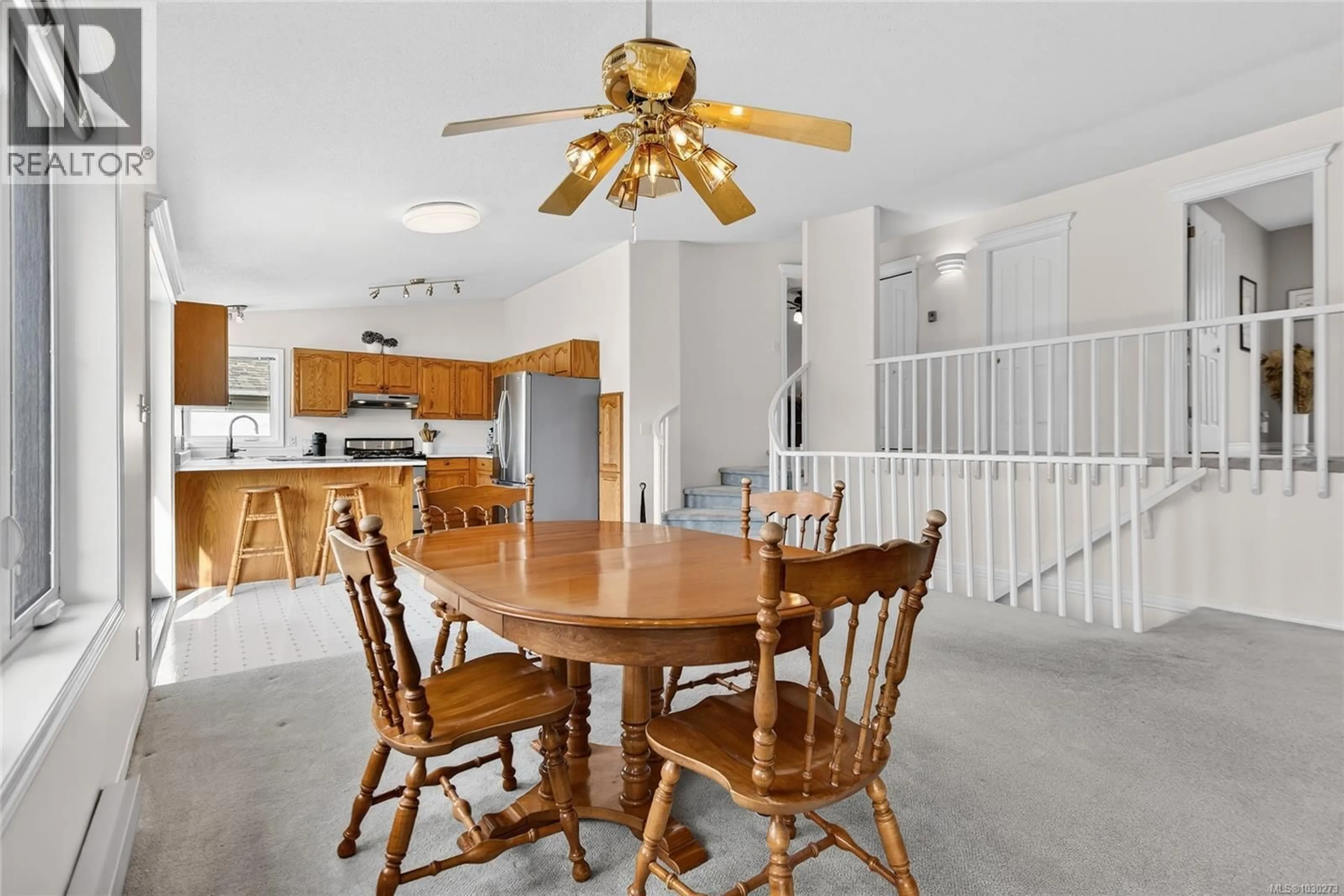 Open concept kitchen, unknown for 132 STAFFORD AVENUE, Courtenay British Columbia V9N6Z3