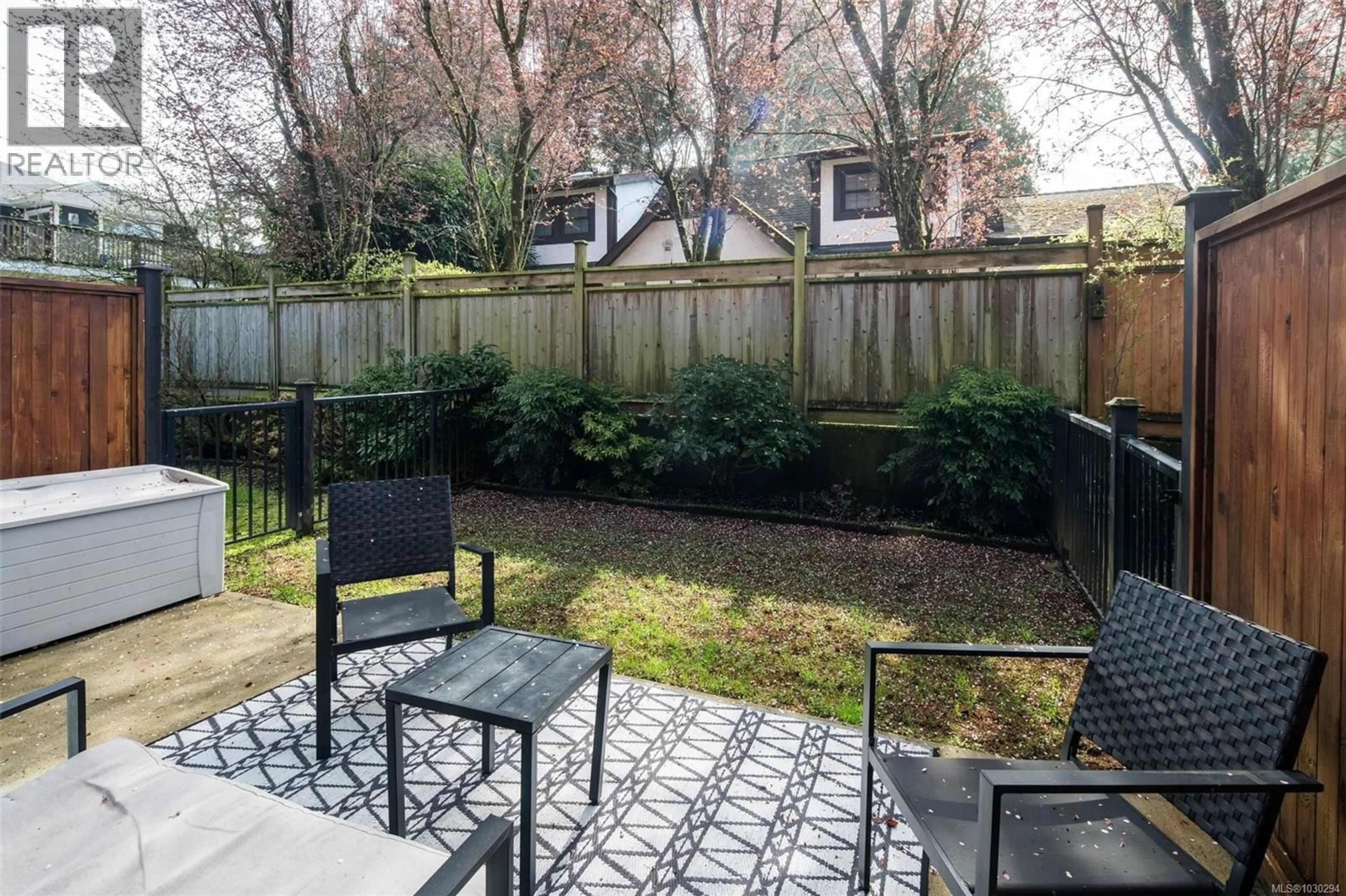 Patio, street for 103 - 687 STRANDLUND AVENUE, Langford British Columbia V9B3G2