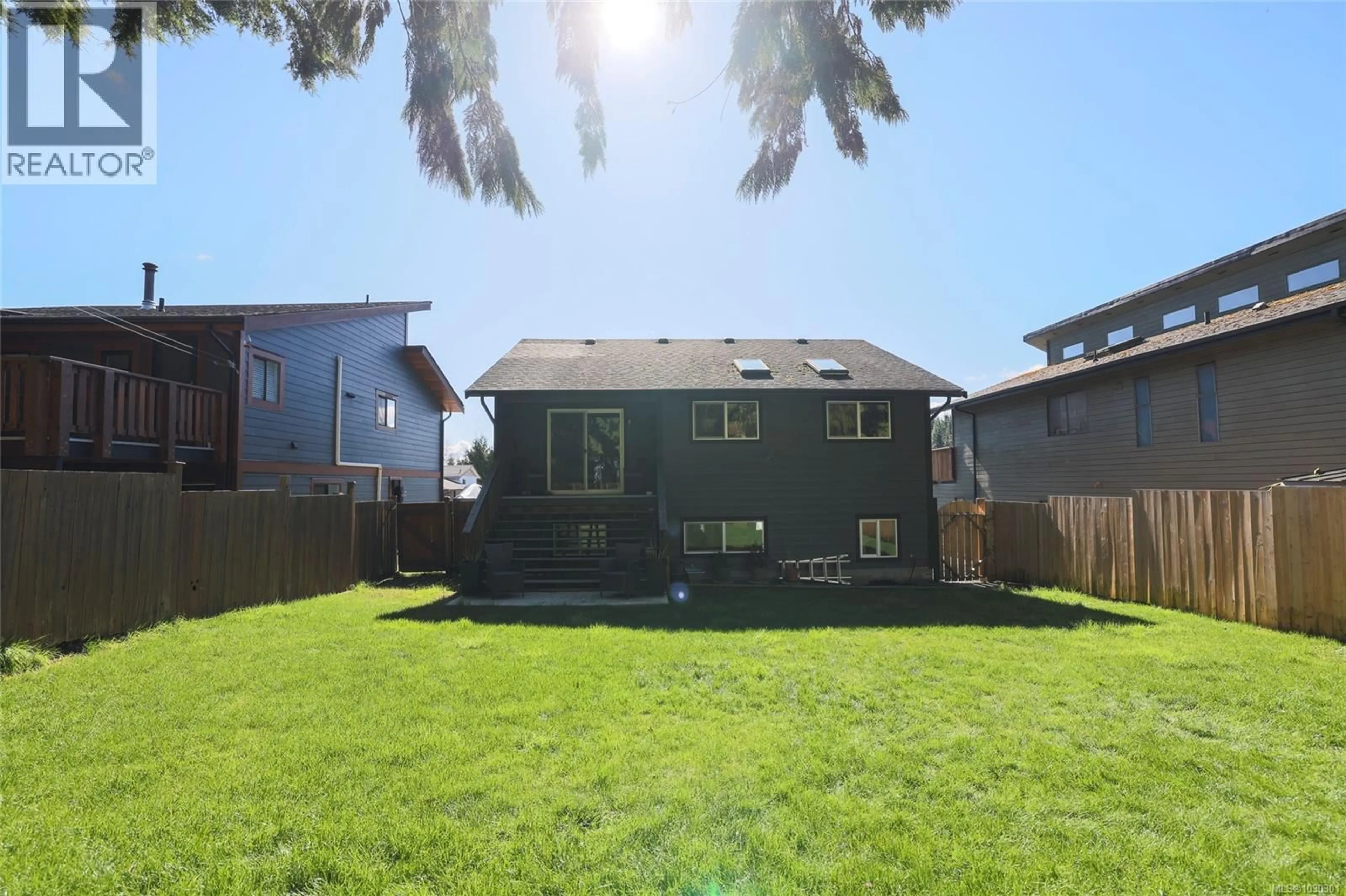 Unknown for 9522 SCOTT STREET, Port Hardy British Columbia V0N2P0