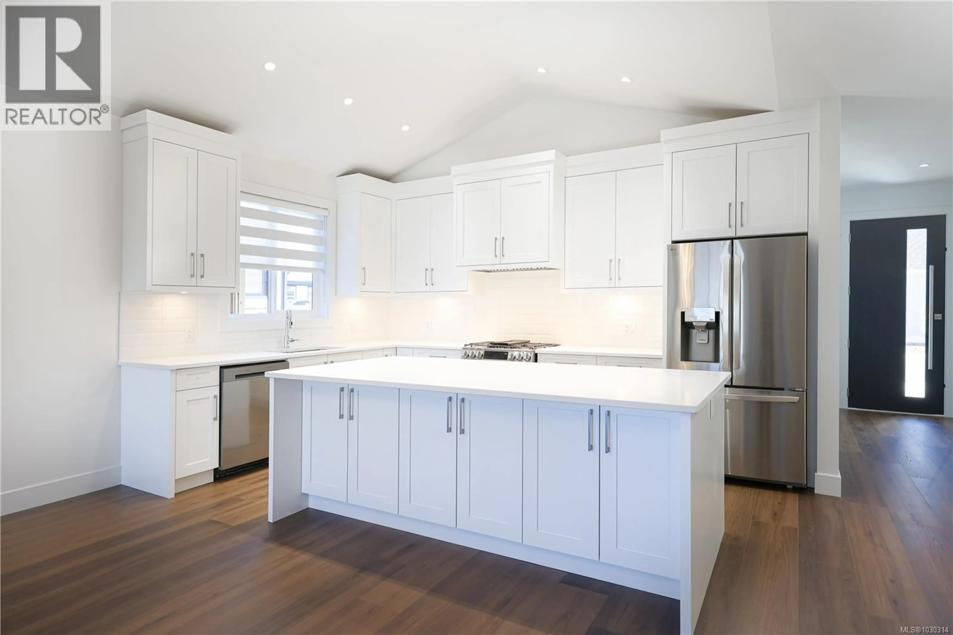 Open concept kitchen, unknown for 492 HAMPSTEAD STREET, Parksville British Columbia V9P0G5