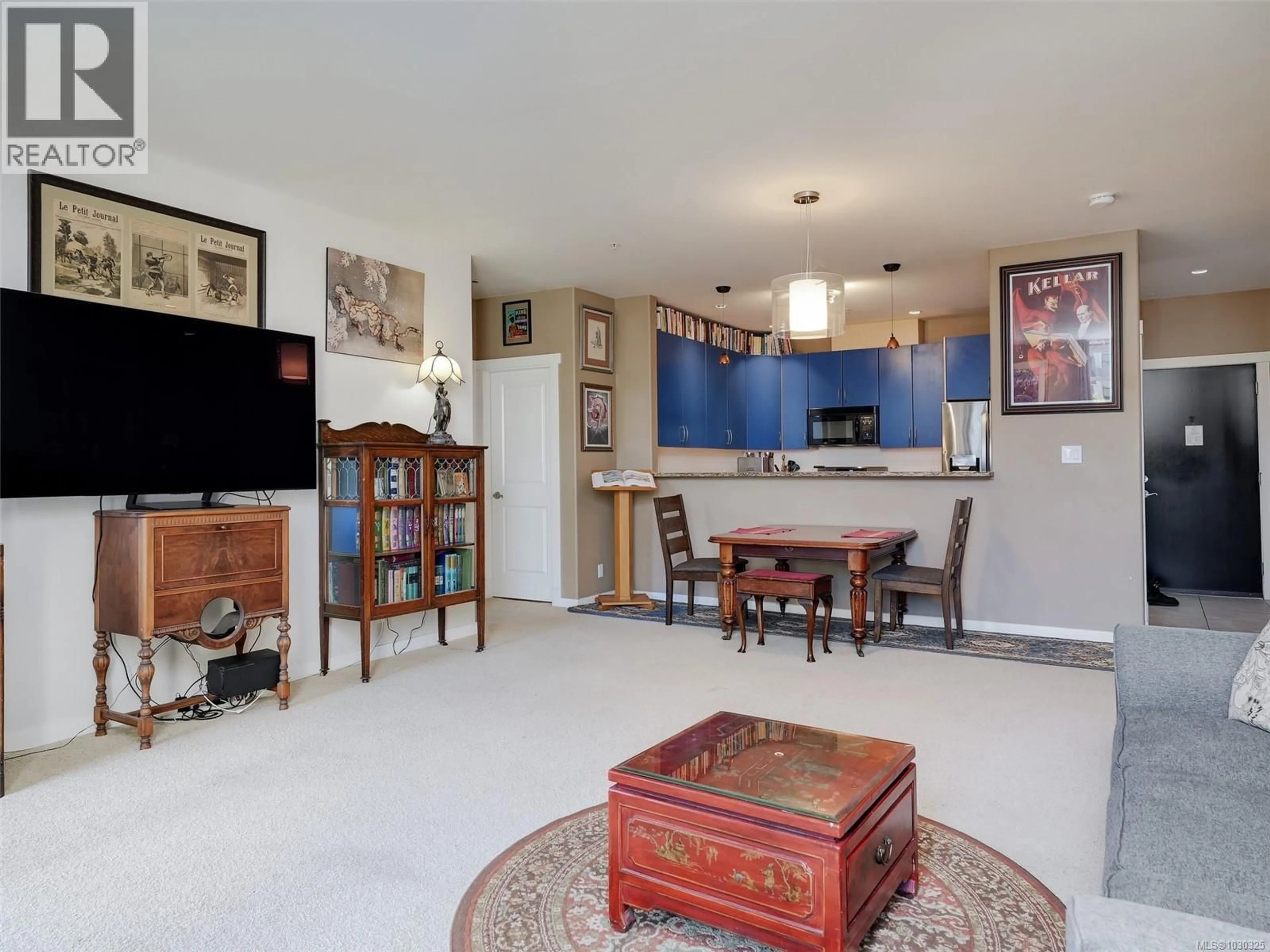 Living room with furniture, unknown for 206 - 330 WATERFRONT CRESCENT, Victoria British Columbia V8T5K3