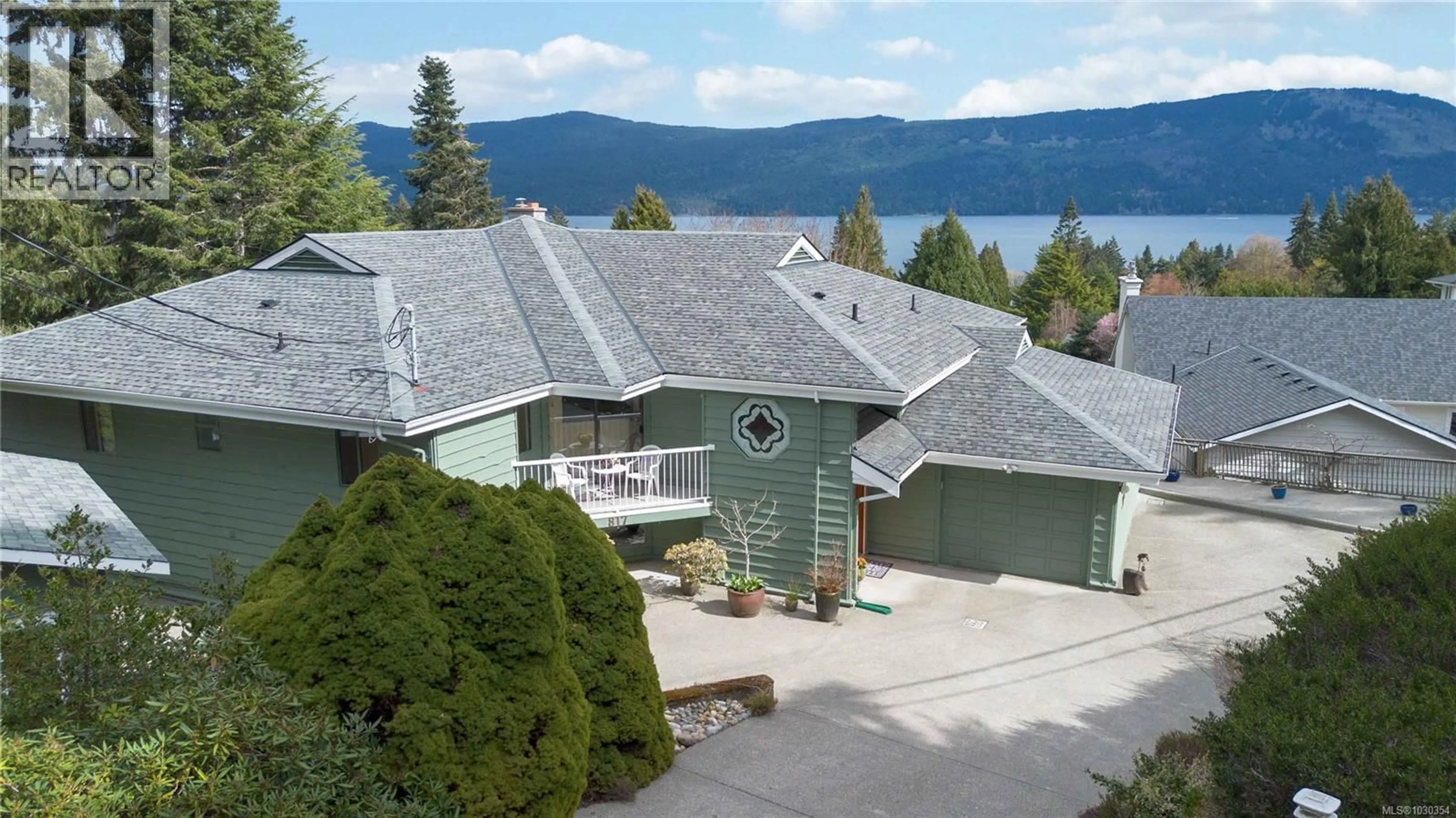 A pic from outside/outdoor area/front of a property/back of a property/a pic from drone, water/lake/river/ocean view for 817 AROS ROAD, Cobble Hill British Columbia V8H0A1