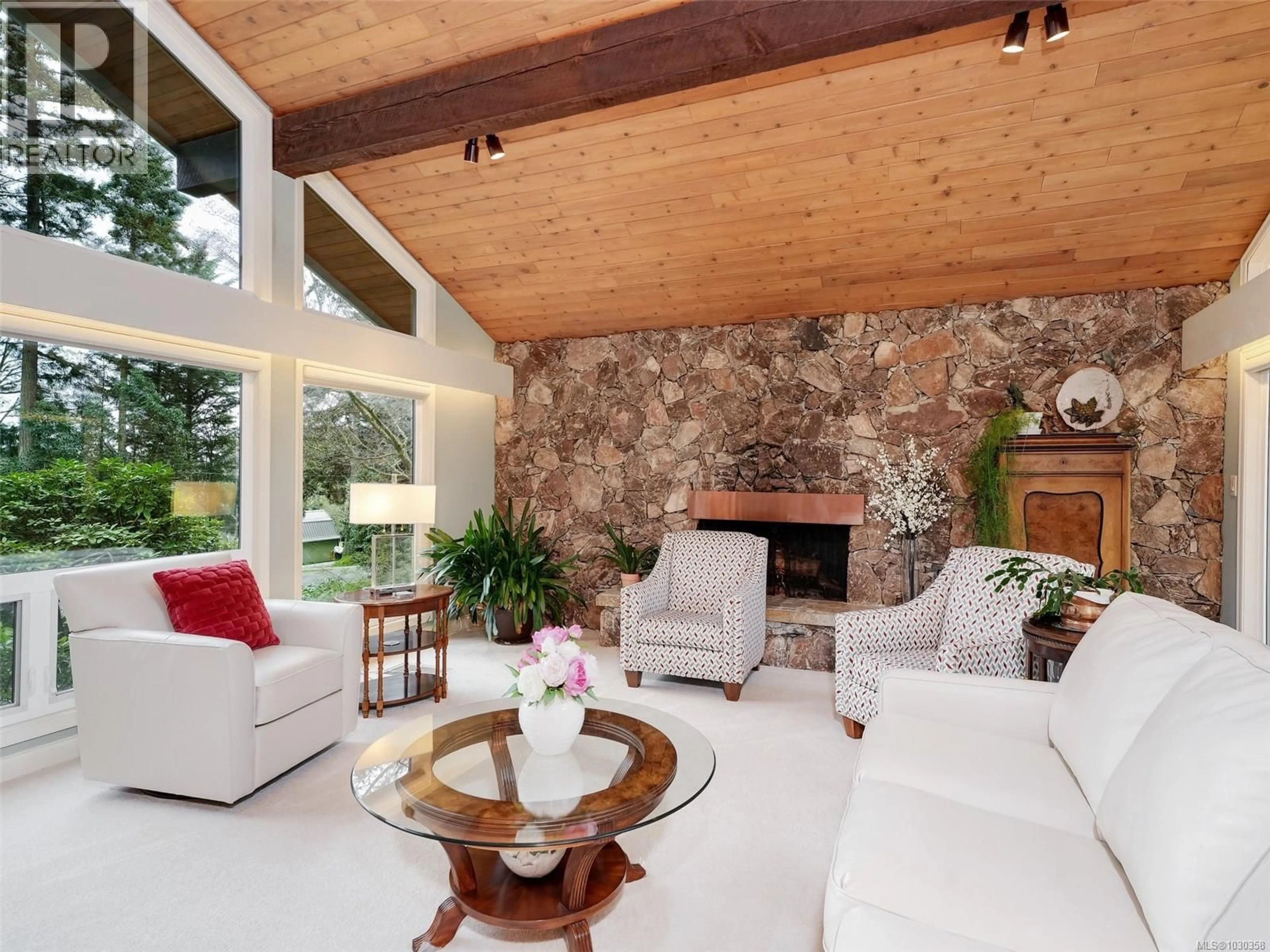 Living room with furniture, unknown for 10720 DERRICK ROAD, North Saanich British Columbia V8L5M8