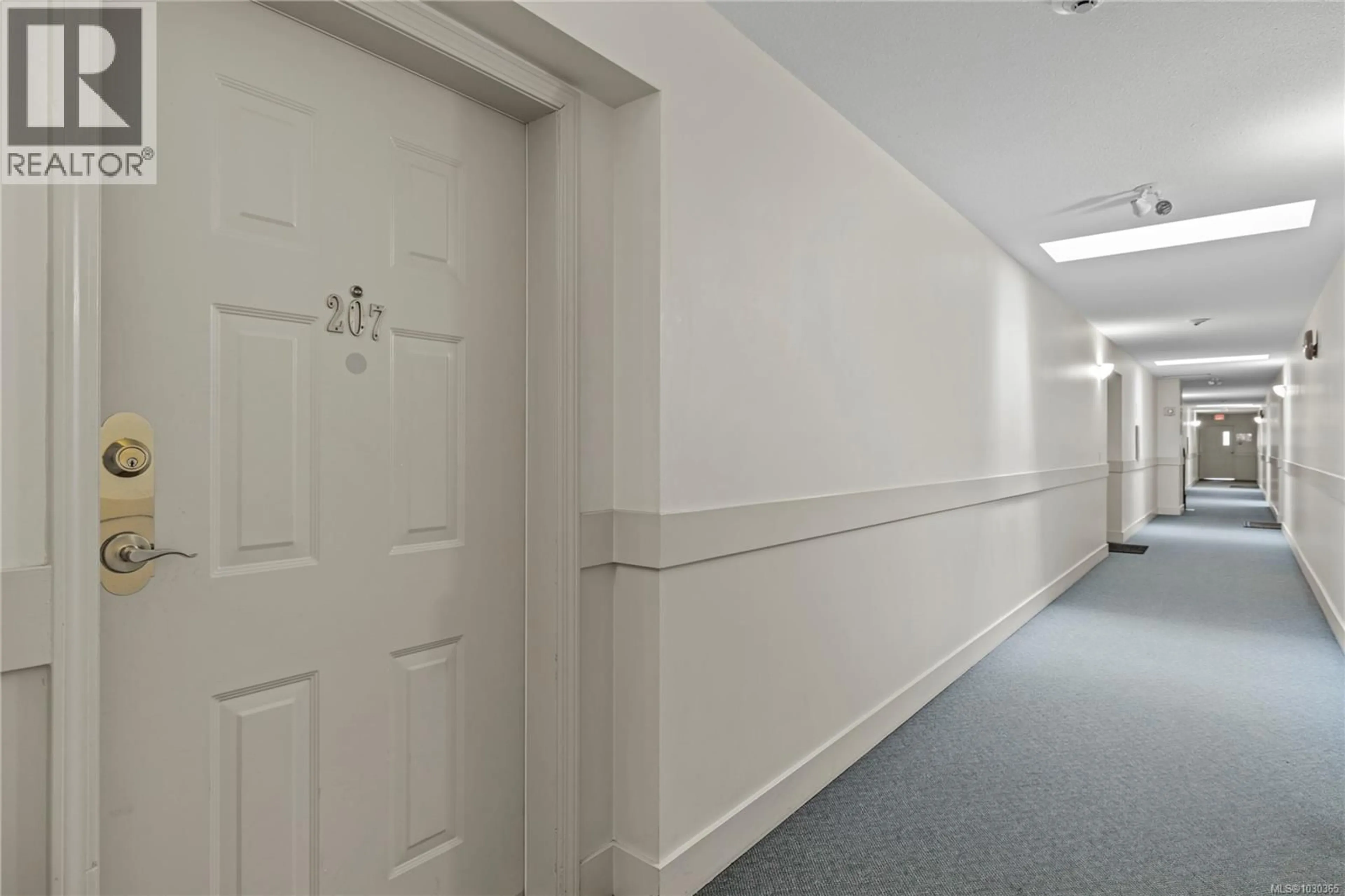 A pic of a room for 207 - 273 MOILLIET STREET SOUTH, Parksville British Columbia V9P1M9