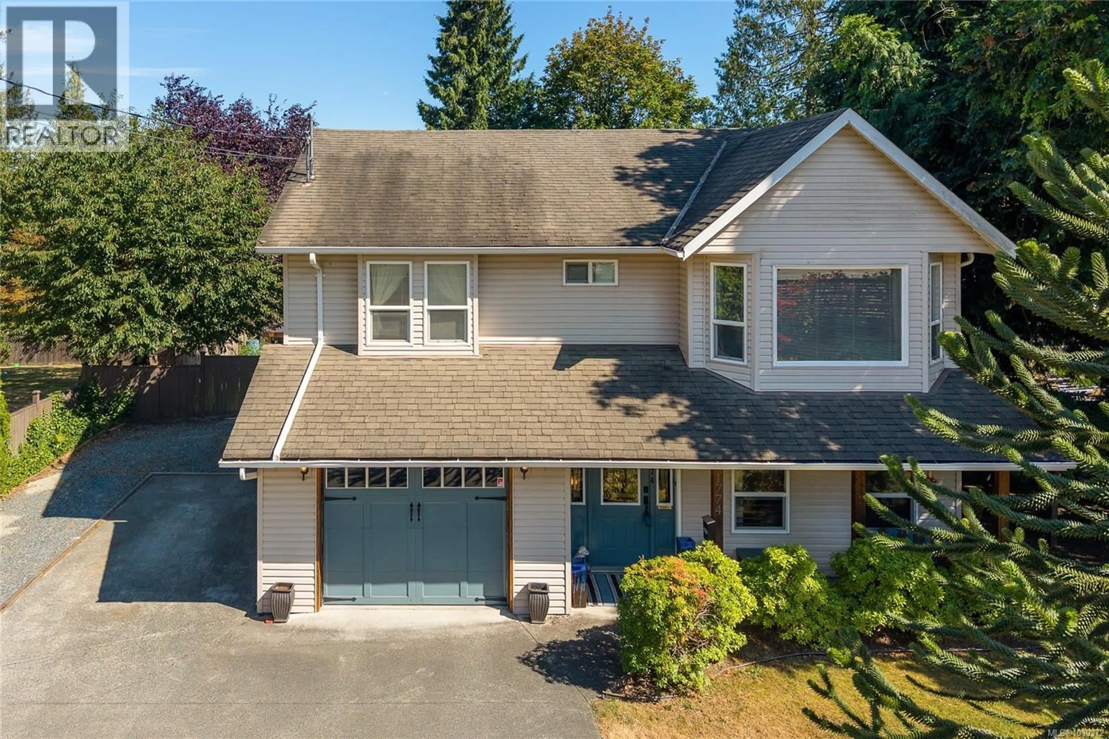 A pic from outside/outdoor area/front of a property/back of a property/a pic from drone, street for 1774 EXTENSION ROAD, Nanaimo British Columbia V9X1C9