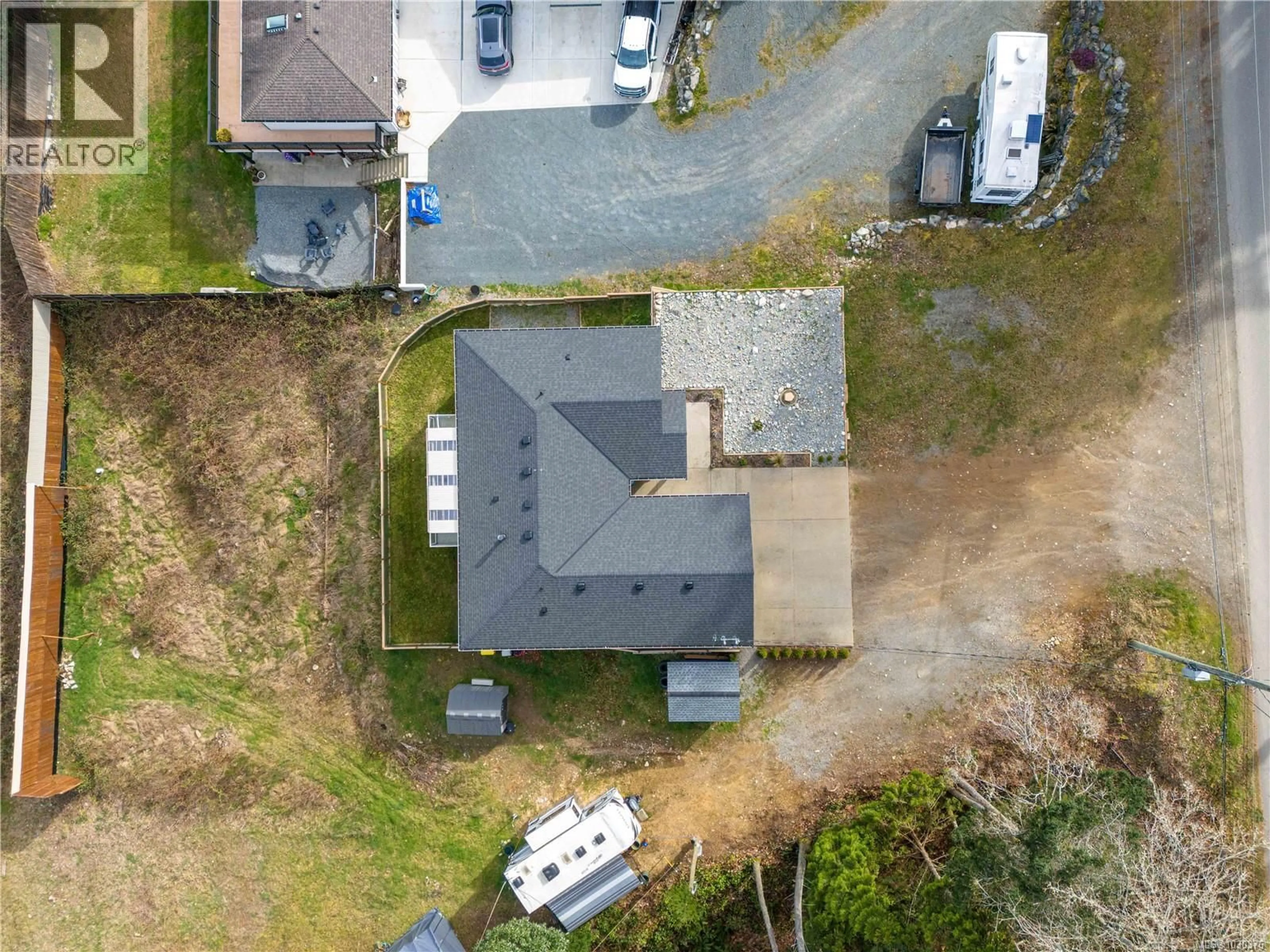 A pic from outside/outdoor area/front of a property/back of a property/a pic from drone, street for 3077 HILLVIEW ROAD, Lantzville British Columbia V0R2H0