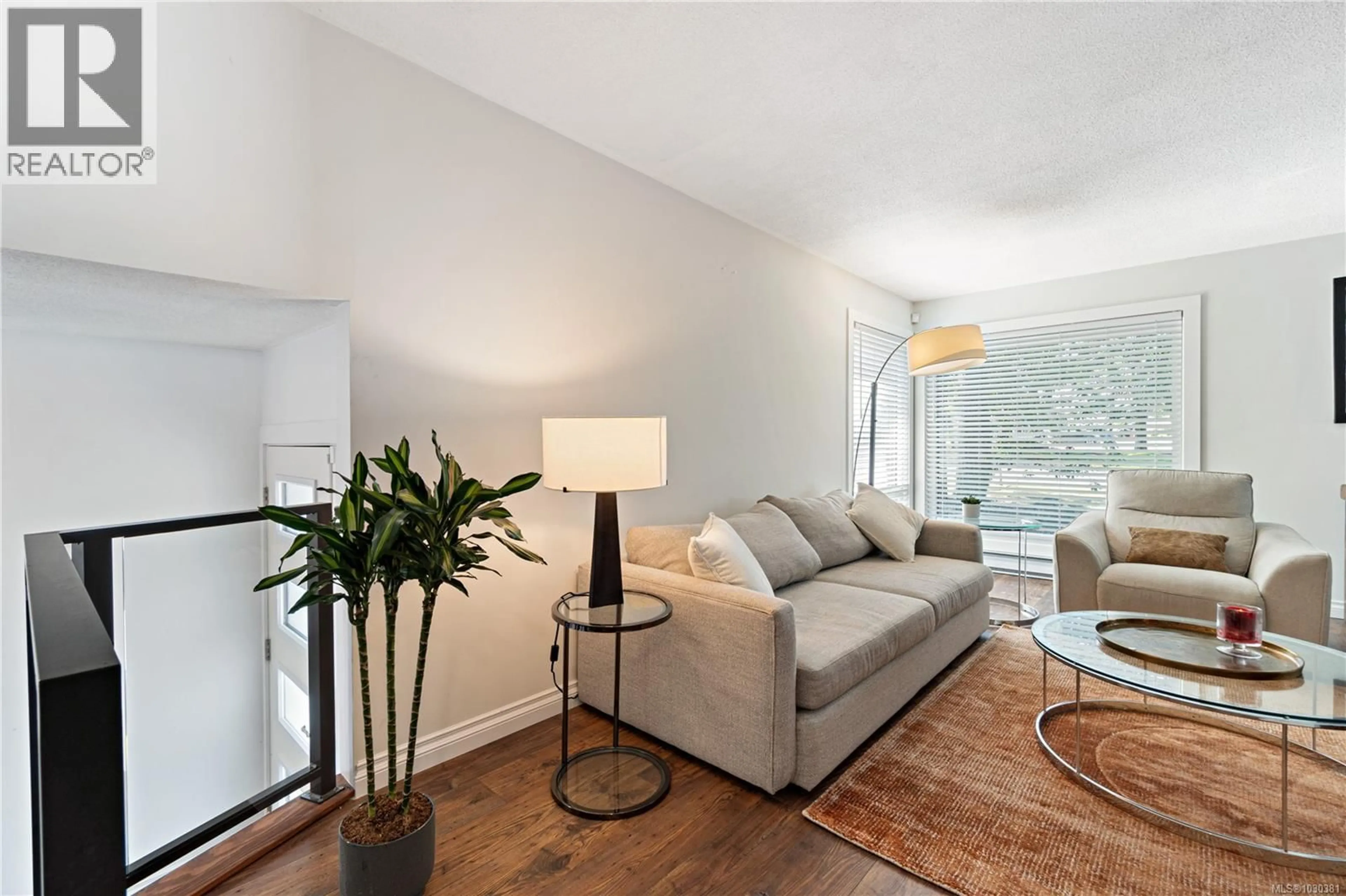 Living room with furniture, unknown for 3617 COUNTRY CLUB DRIVE, Nanaimo British Columbia V9T1T8