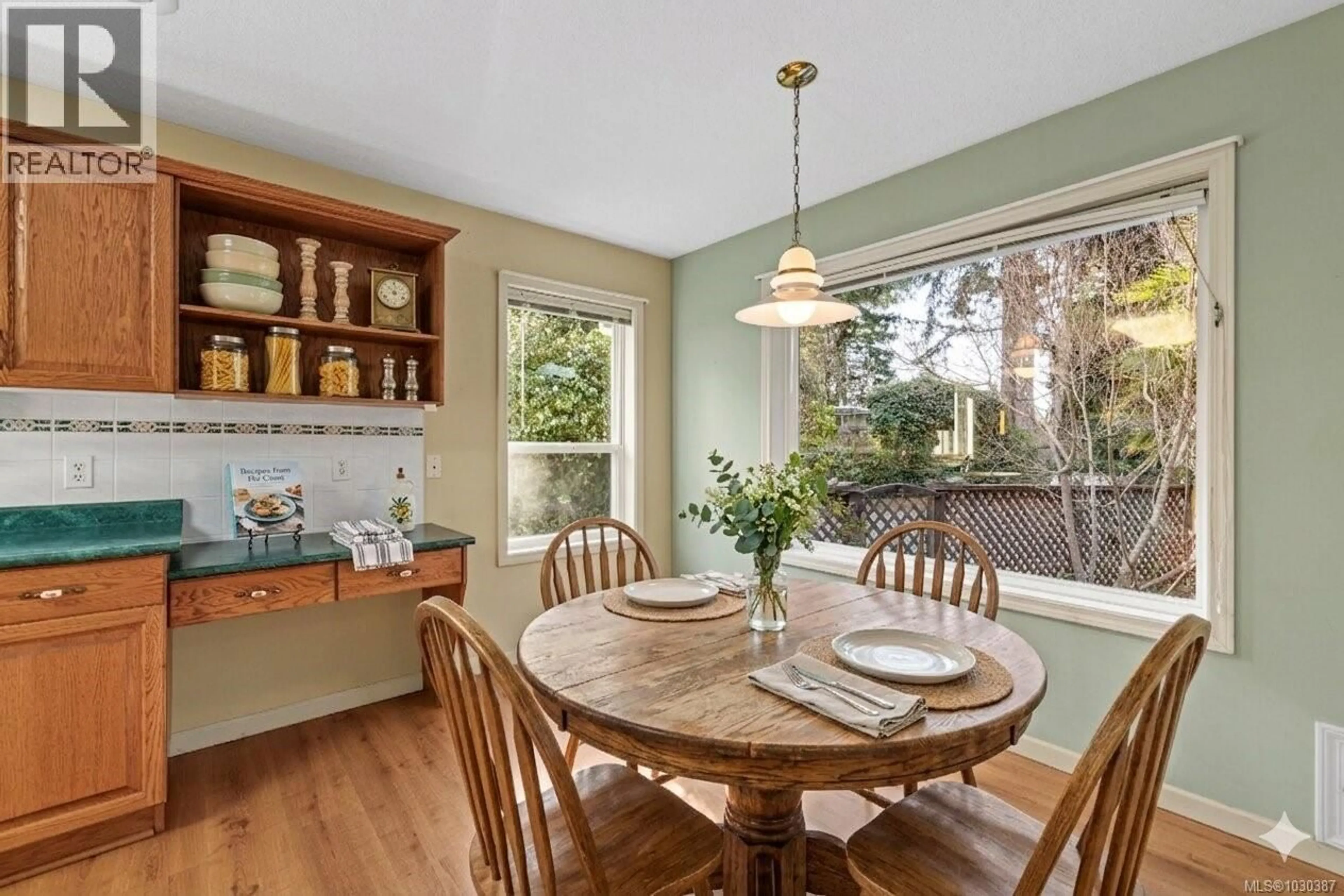 Unknown for 440 QUATNA ROAD, Qualicum Beach British Columbia V9K1B5