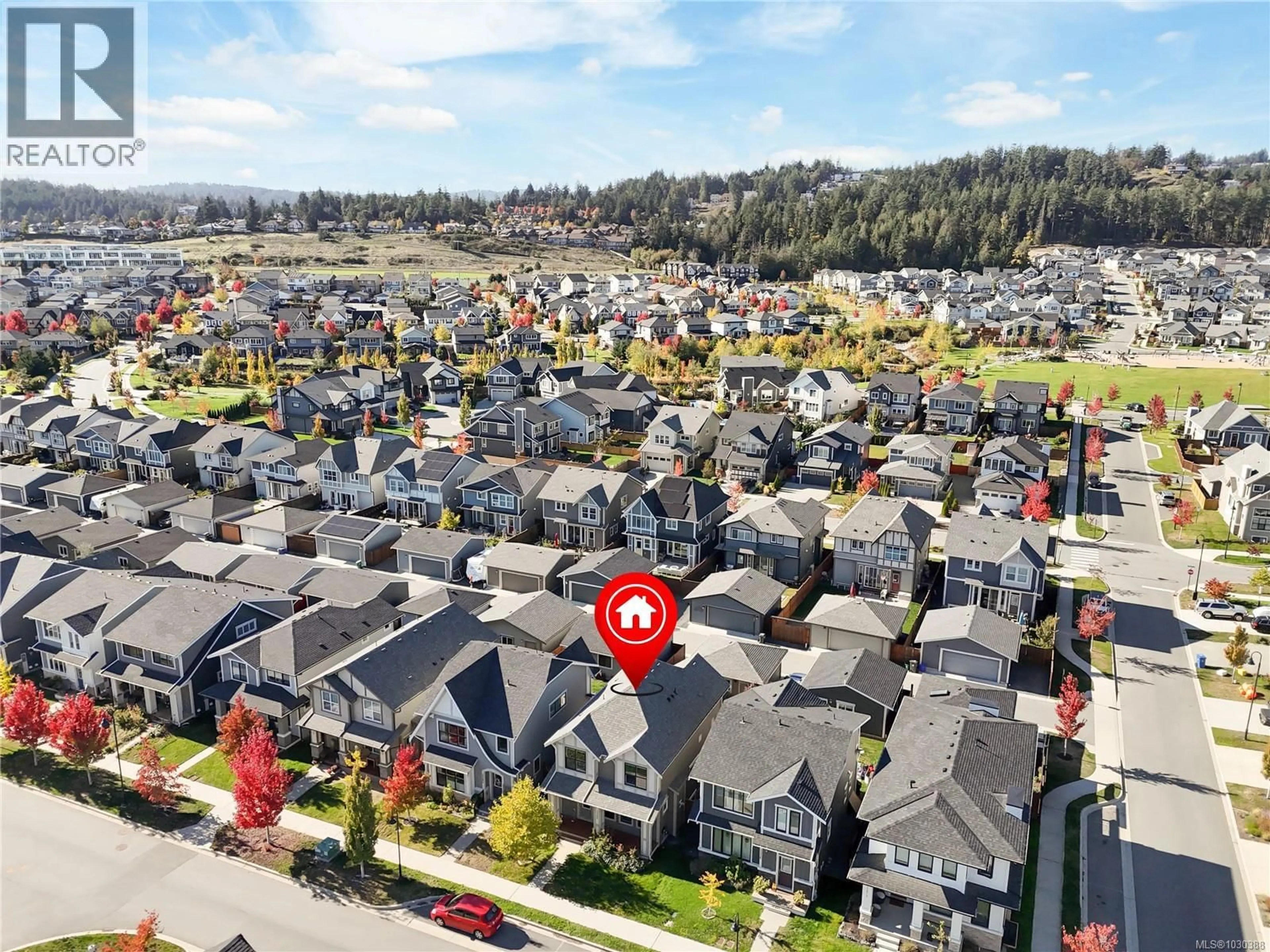 A pic from outside/outdoor area/front of a property/back of a property/a pic from drone, street for 3380 CURLEW STREET, Colwood British Columbia V9C0P3