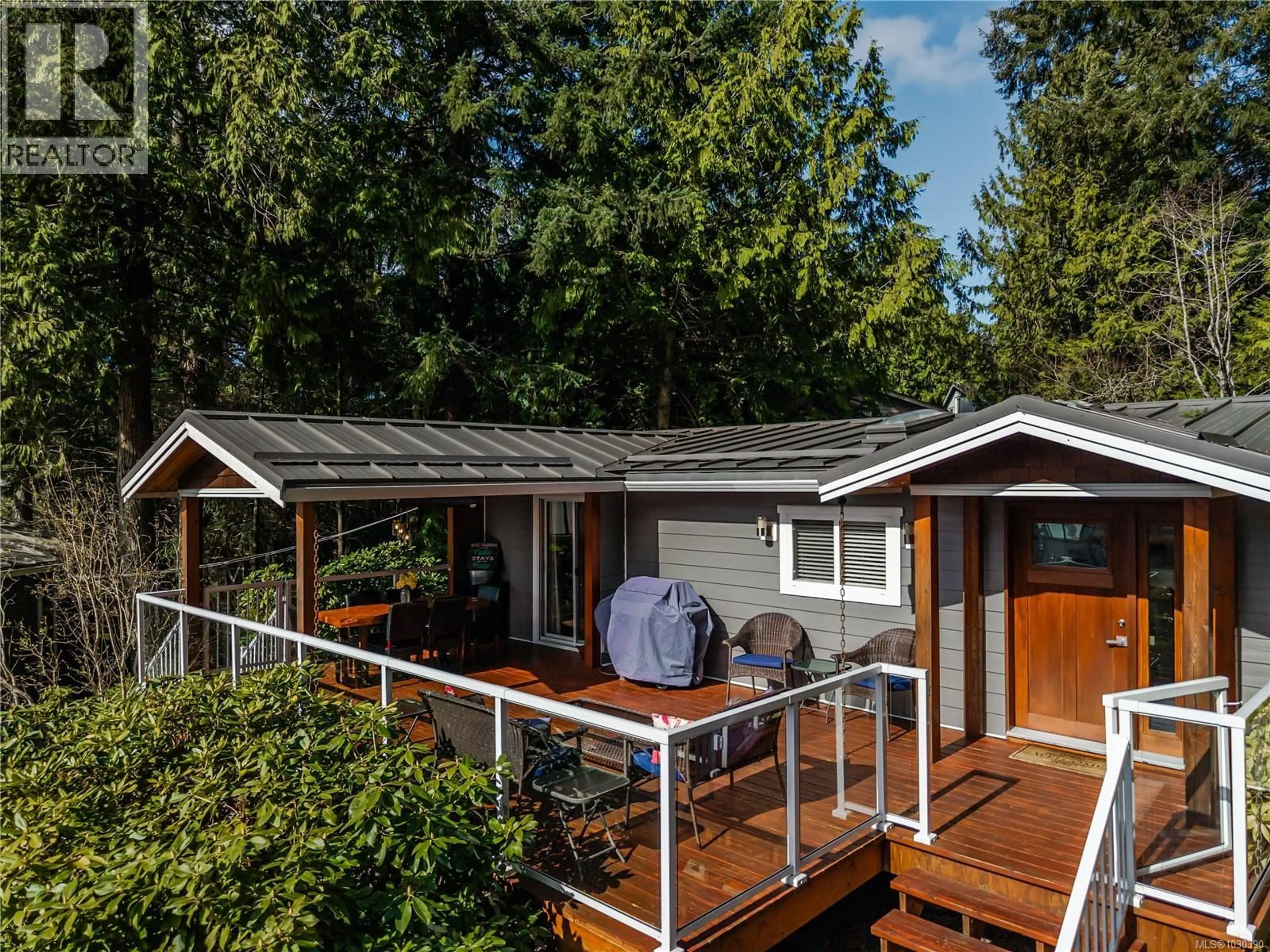 Home with vinyl exterior material, unknown for 6636 JENKINS ROAD, Nanaimo British Columbia V9T6G8