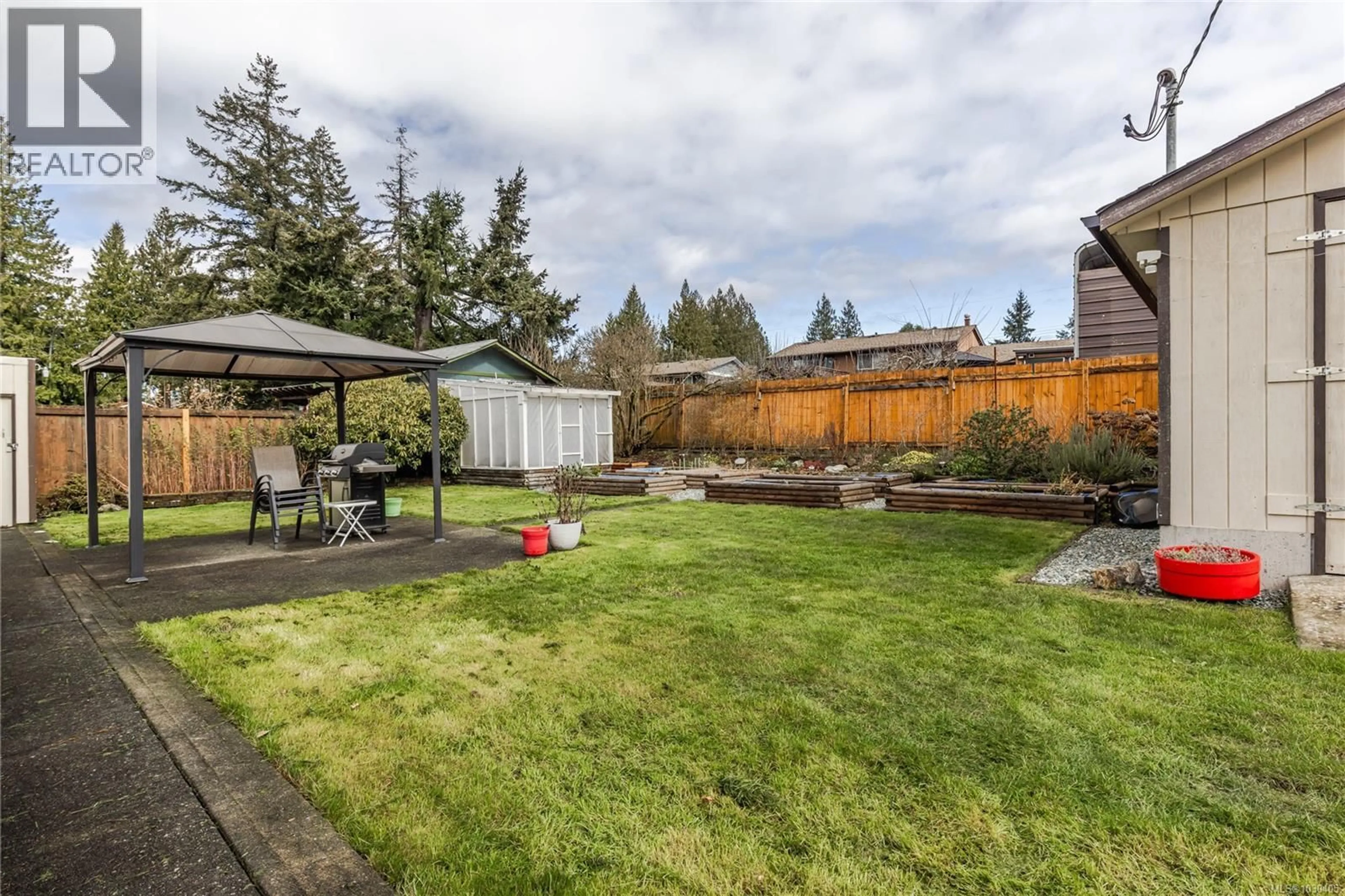 Patio, unknown for 2686 CAMCREST DRIVE, Nanaimo British Columbia V9R5P9