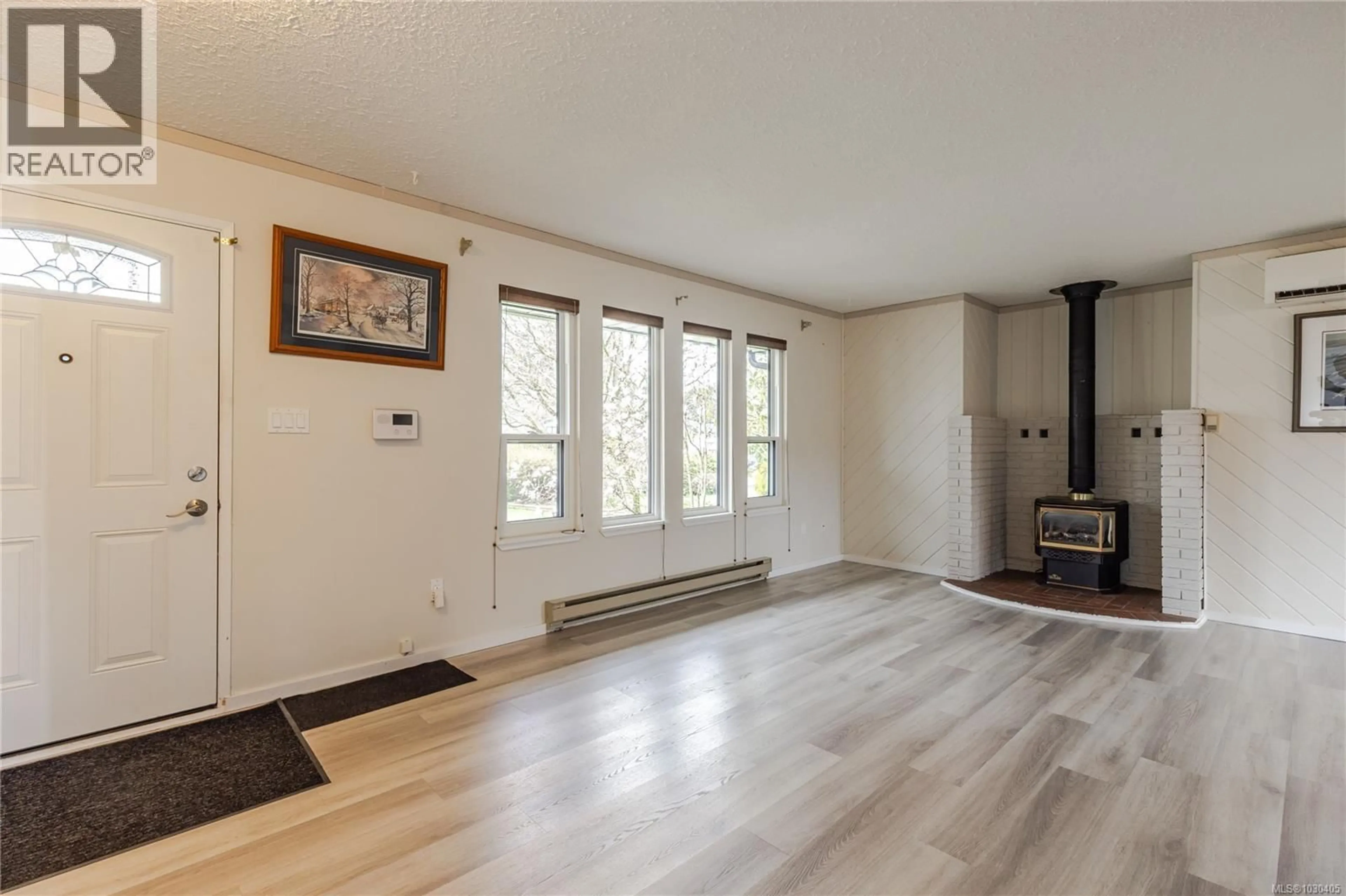 A pic of a room for 2686 CAMCREST DRIVE, Nanaimo British Columbia V9R5P9